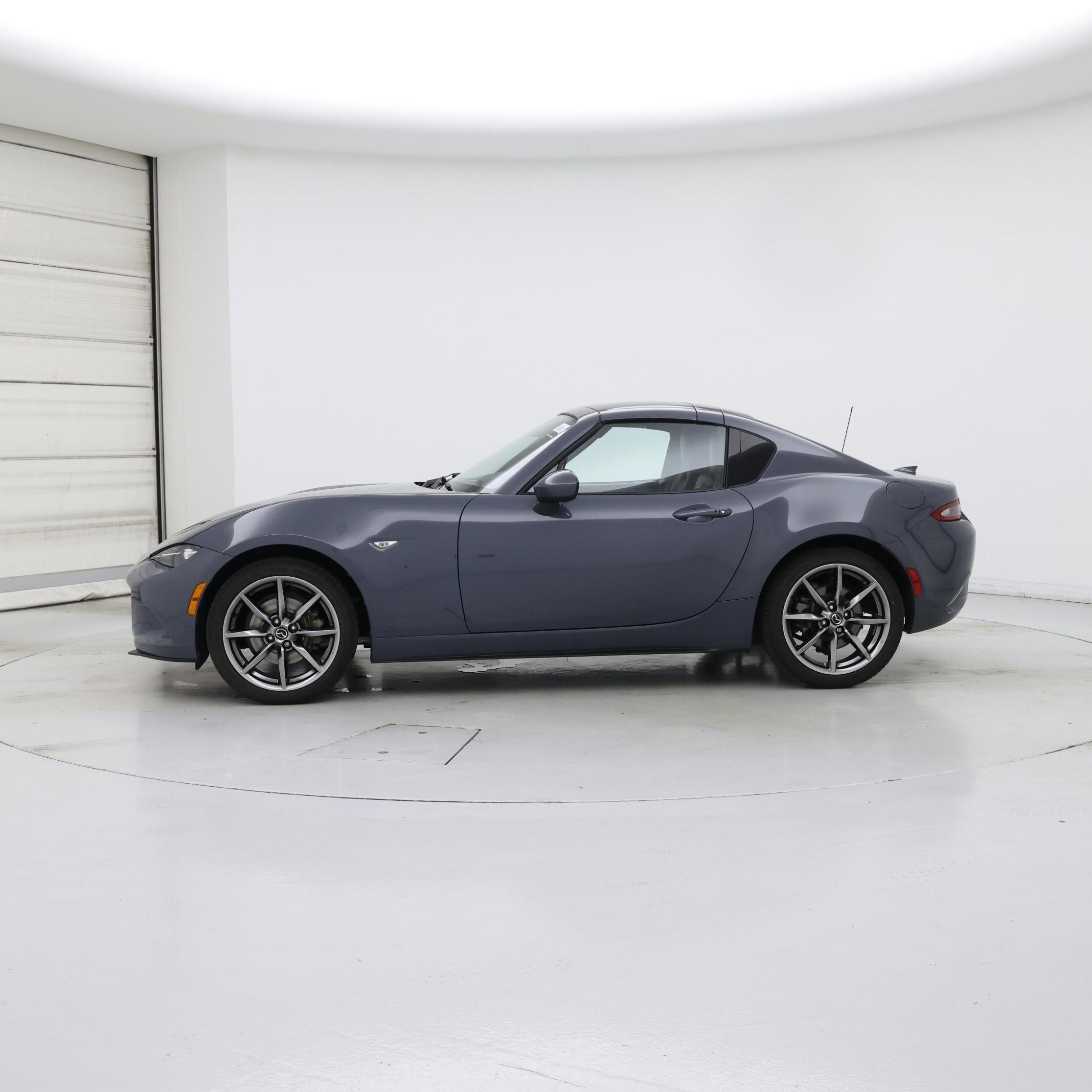 Thumbnail: 2020 Mazda MX-5 Miata - 3