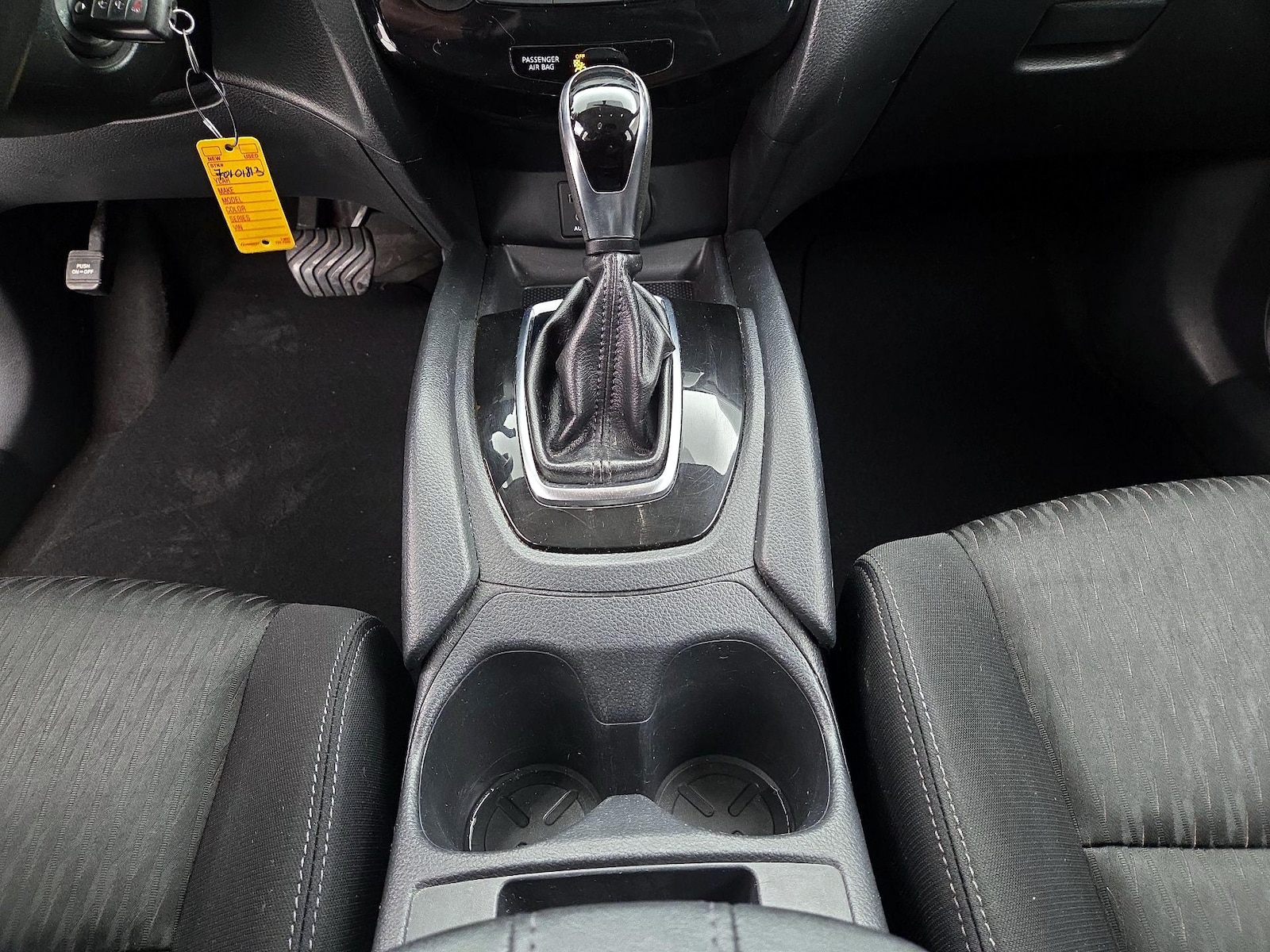 2017 Nissan Rogue S - Photo 18