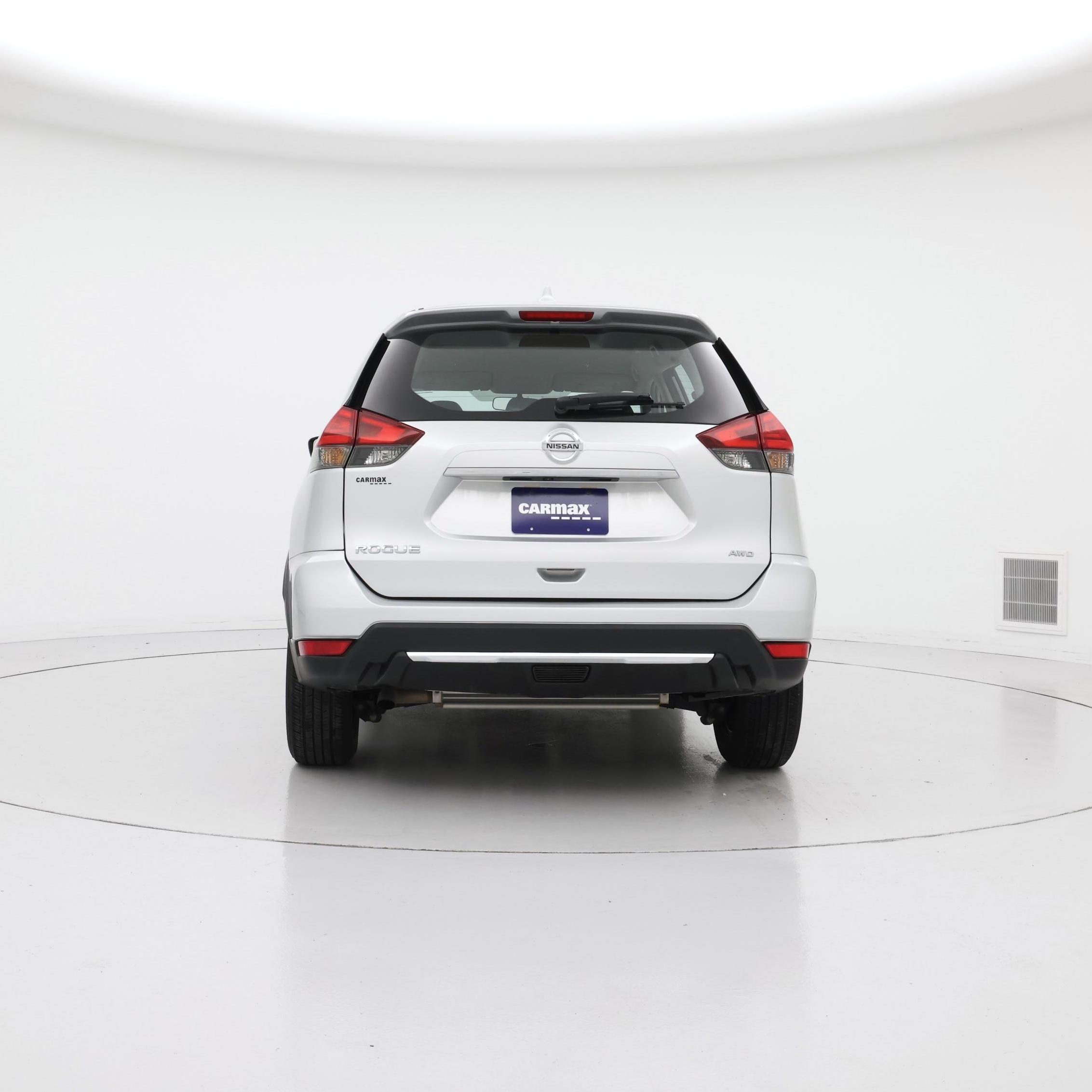 Thumbnail: 2017 Nissan Rogue - 6