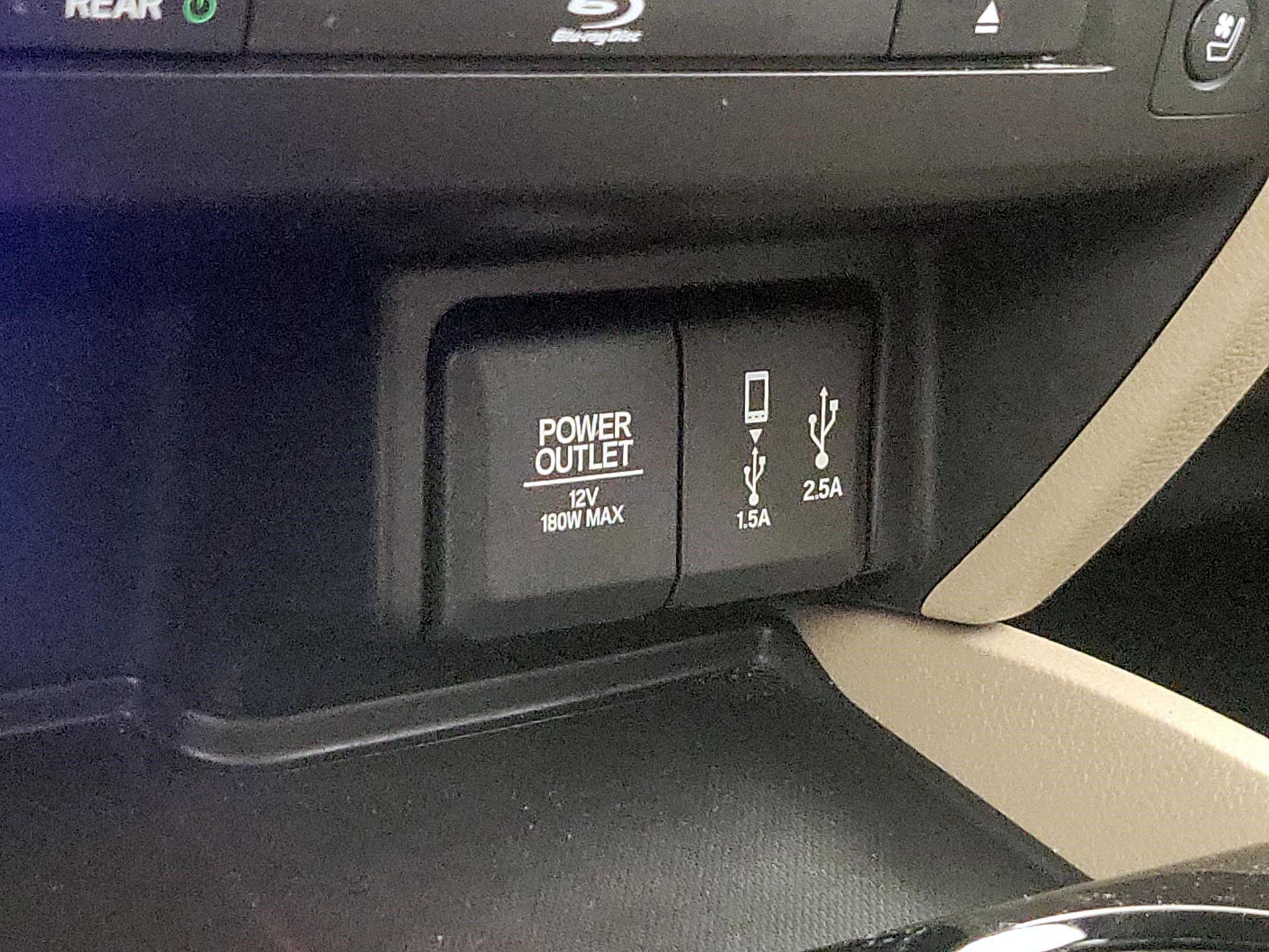 Thumbnail: 2018 Honda Pilot - 17