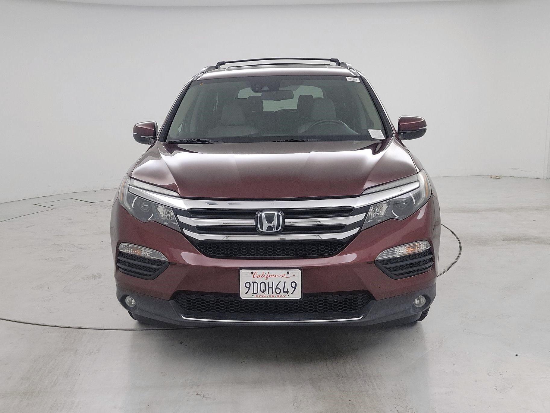 Thumbnail: 2018 Honda Pilot - 2