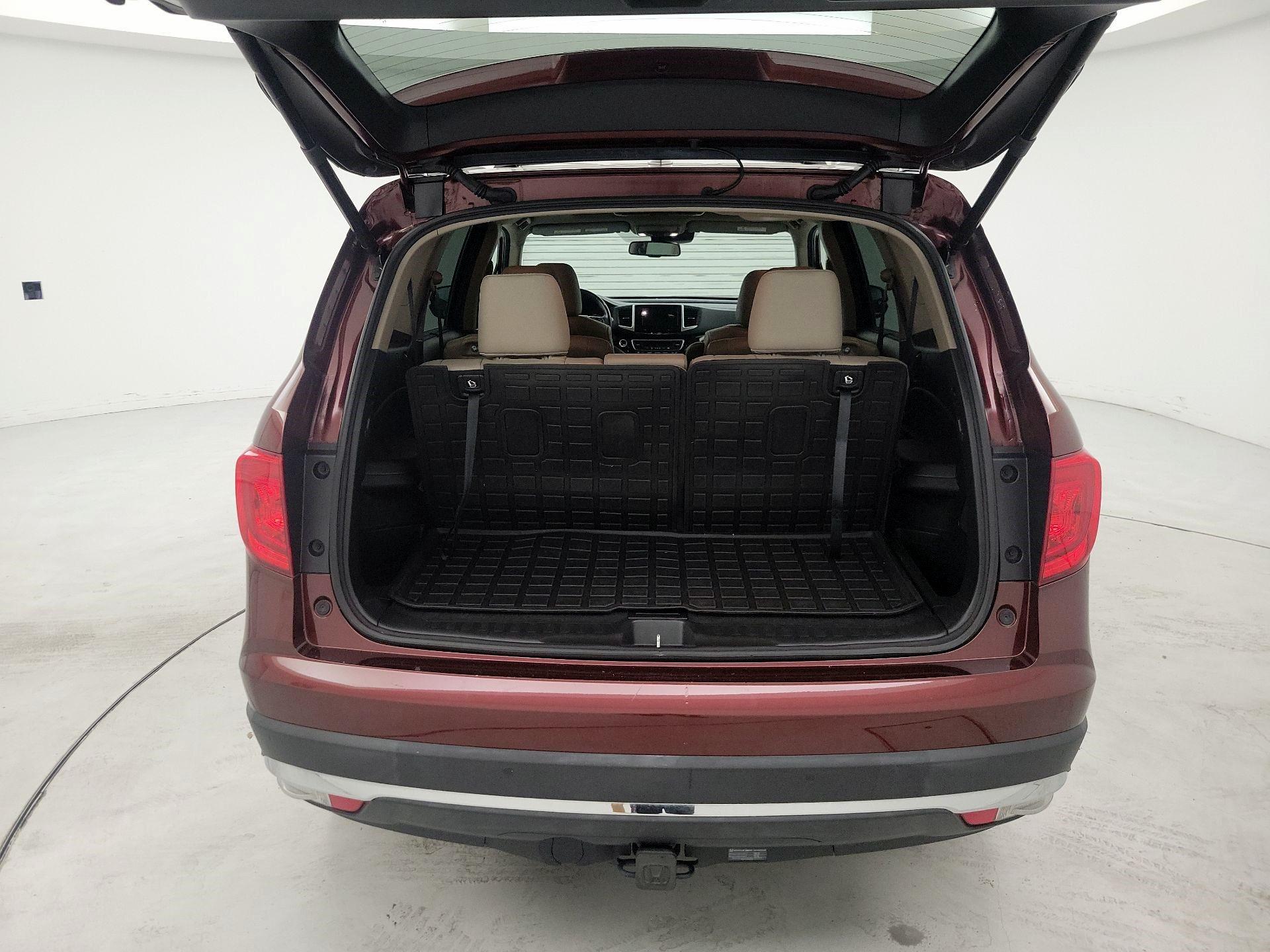 Thumbnail: 2018 Honda Pilot - 20