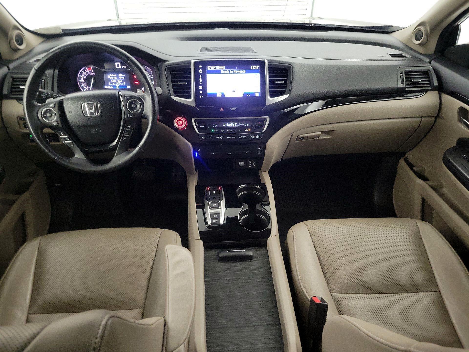 Thumbnail: 2018 Honda Pilot - 8