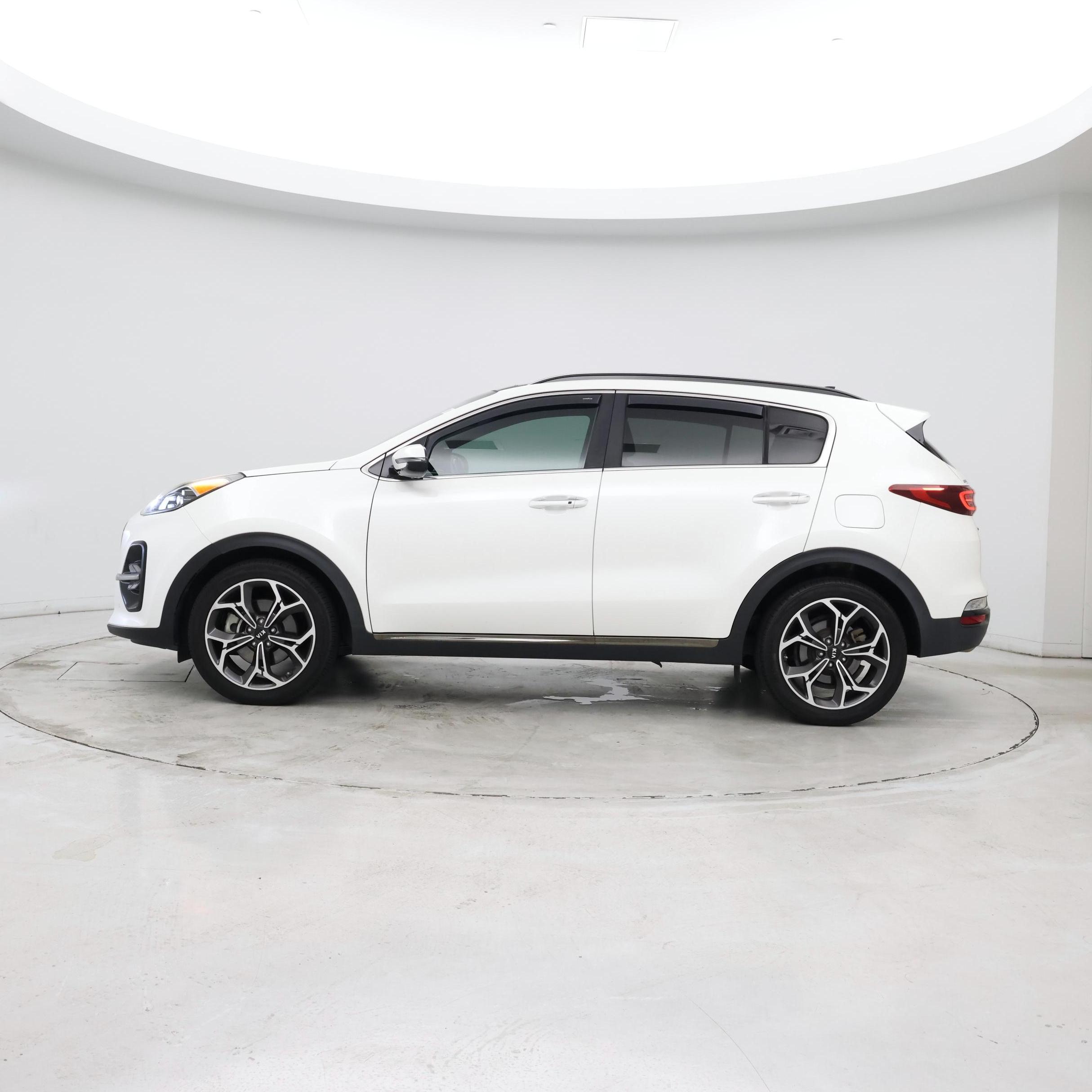 Thumbnail: 2020 Kia Sportage - 2