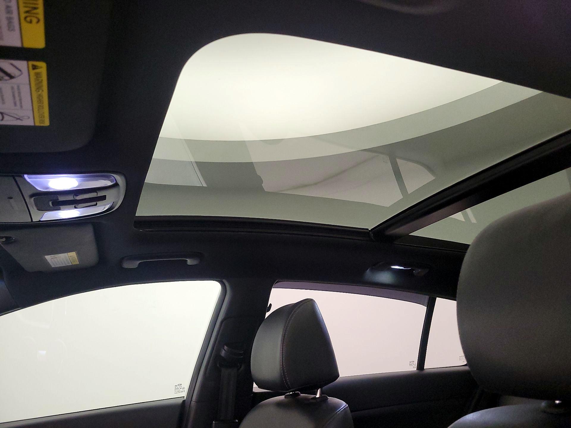 Thumbnail: 2020 Kia Sportage - 19