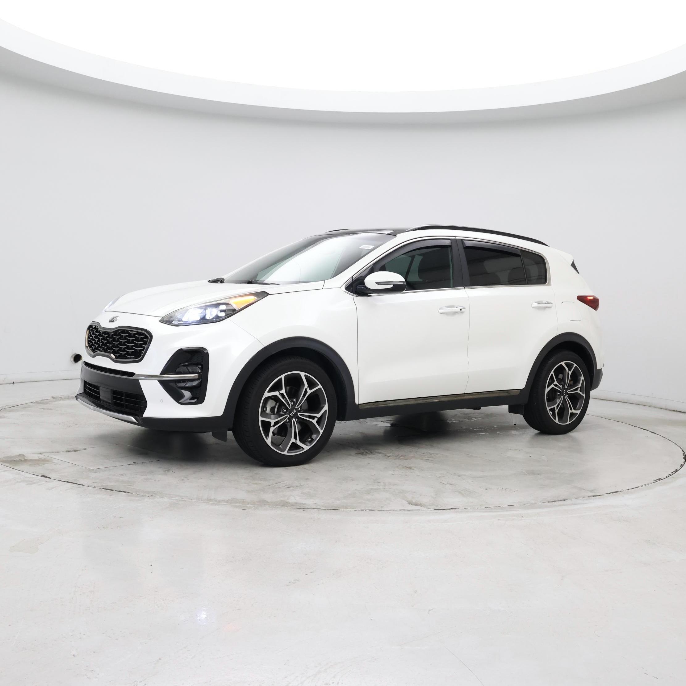 Thumbnail: 2020 Kia Sportage - 3