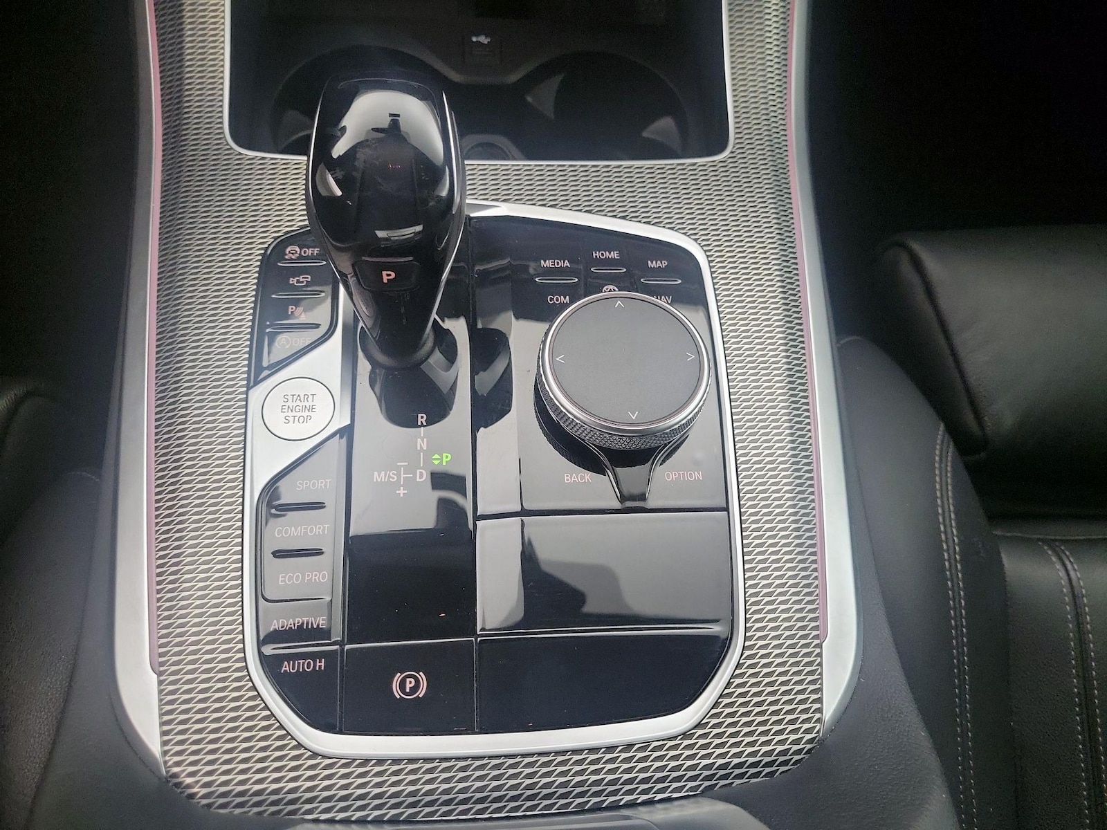 2020 BMW X5 40i - Photo 18