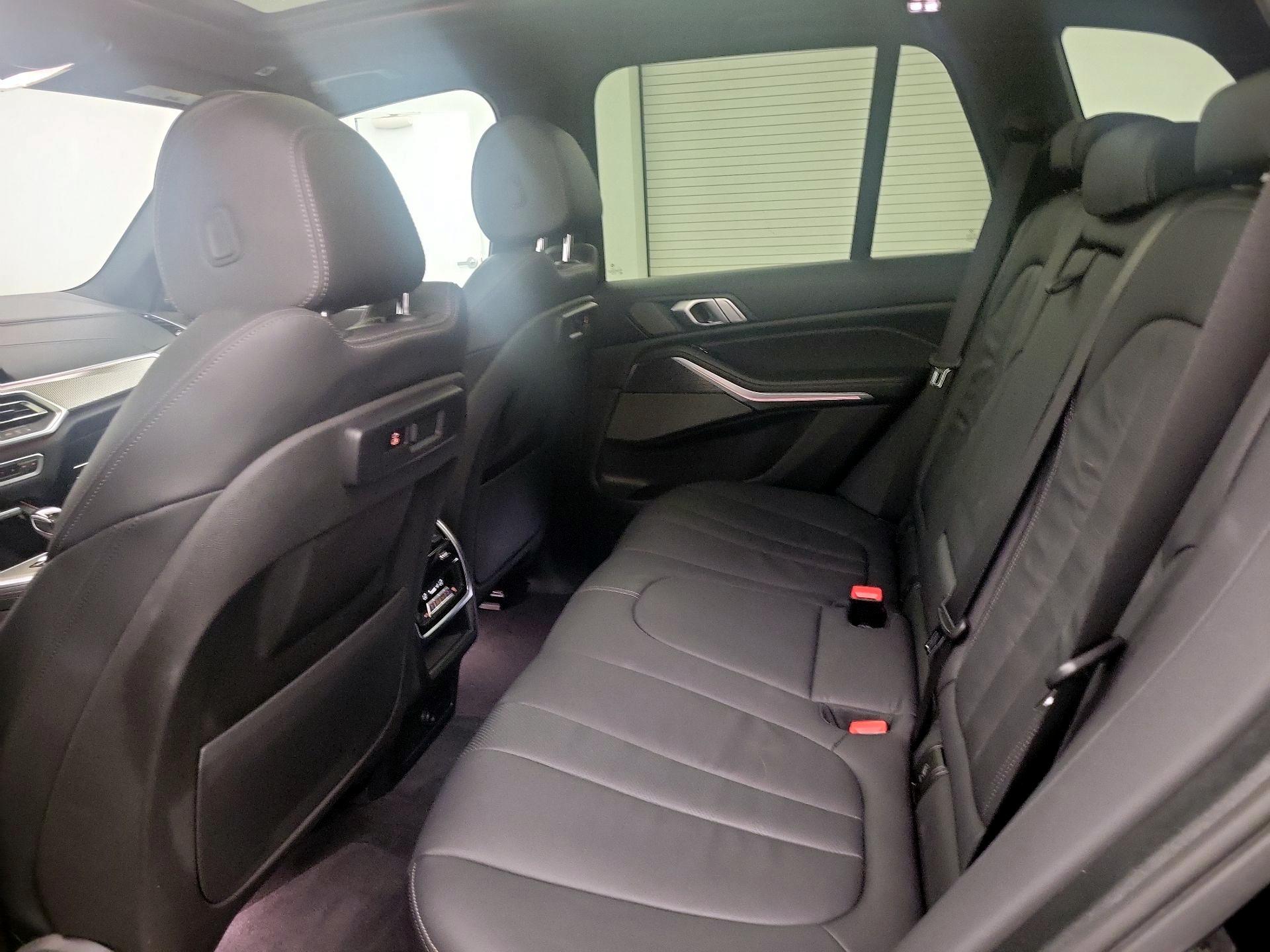 Thumbnail: 2020 BMW X5 - 20