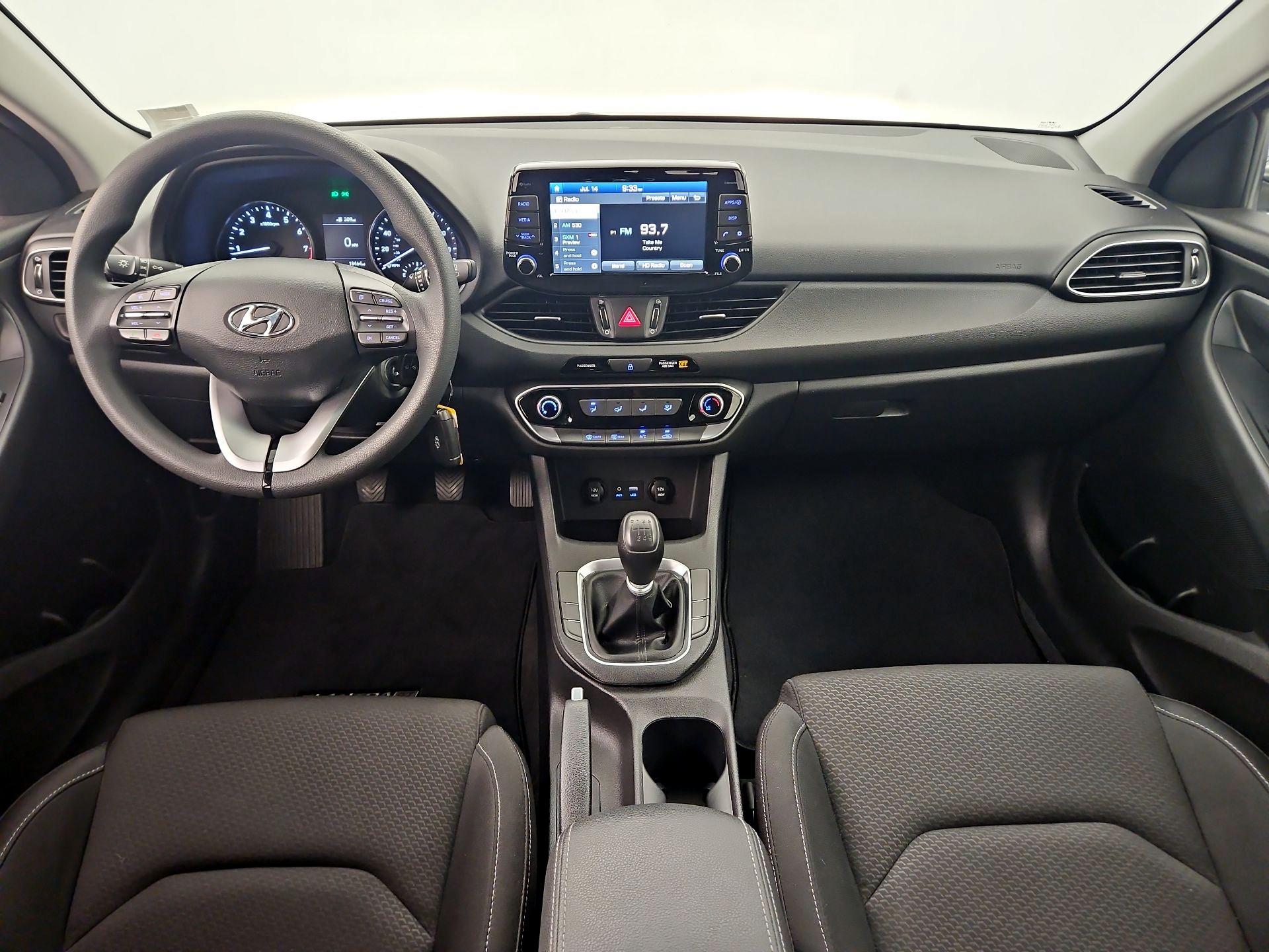 Thumbnail: 2018 Hyundai Elantra - 9