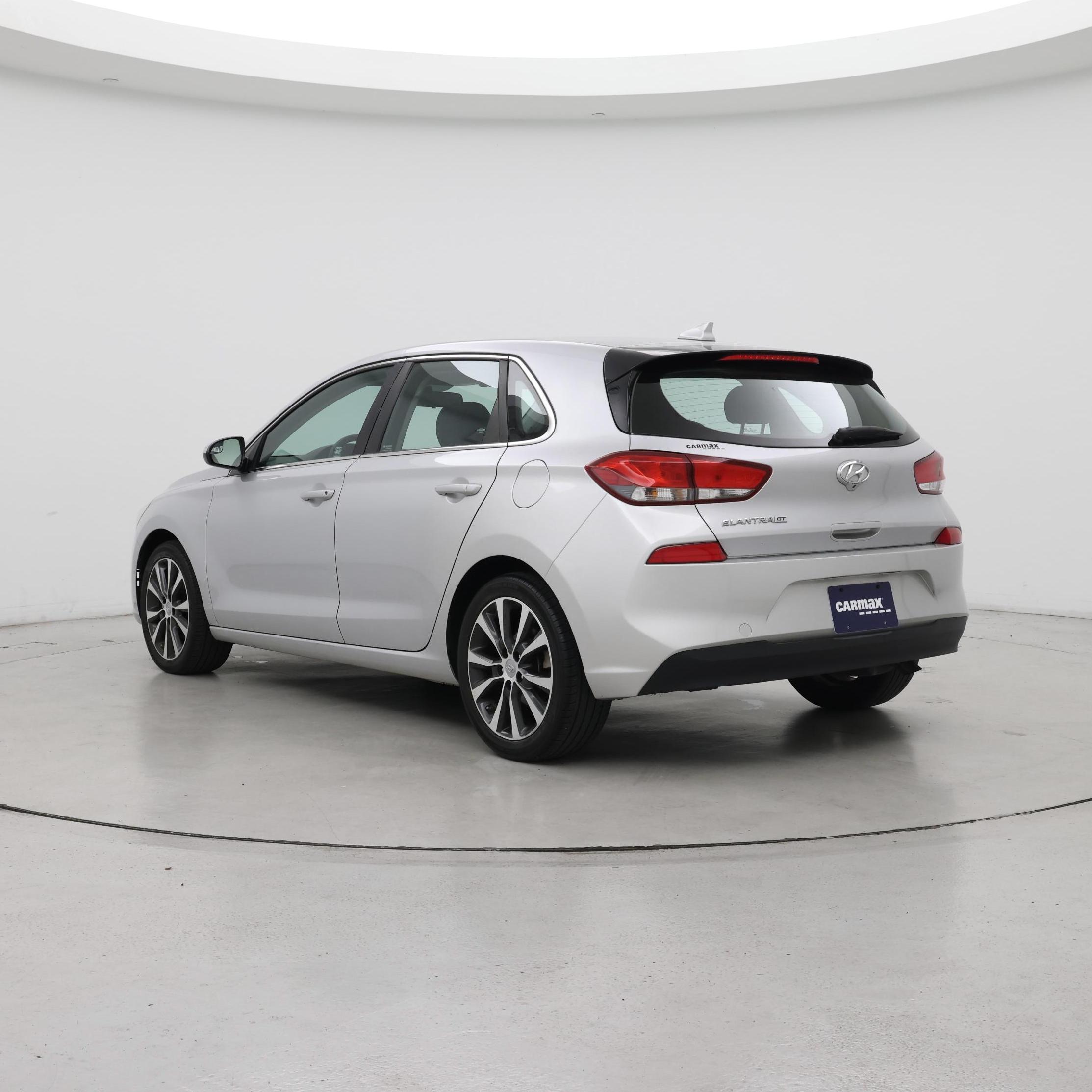 Thumbnail: 2018 Hyundai Elantra - 2