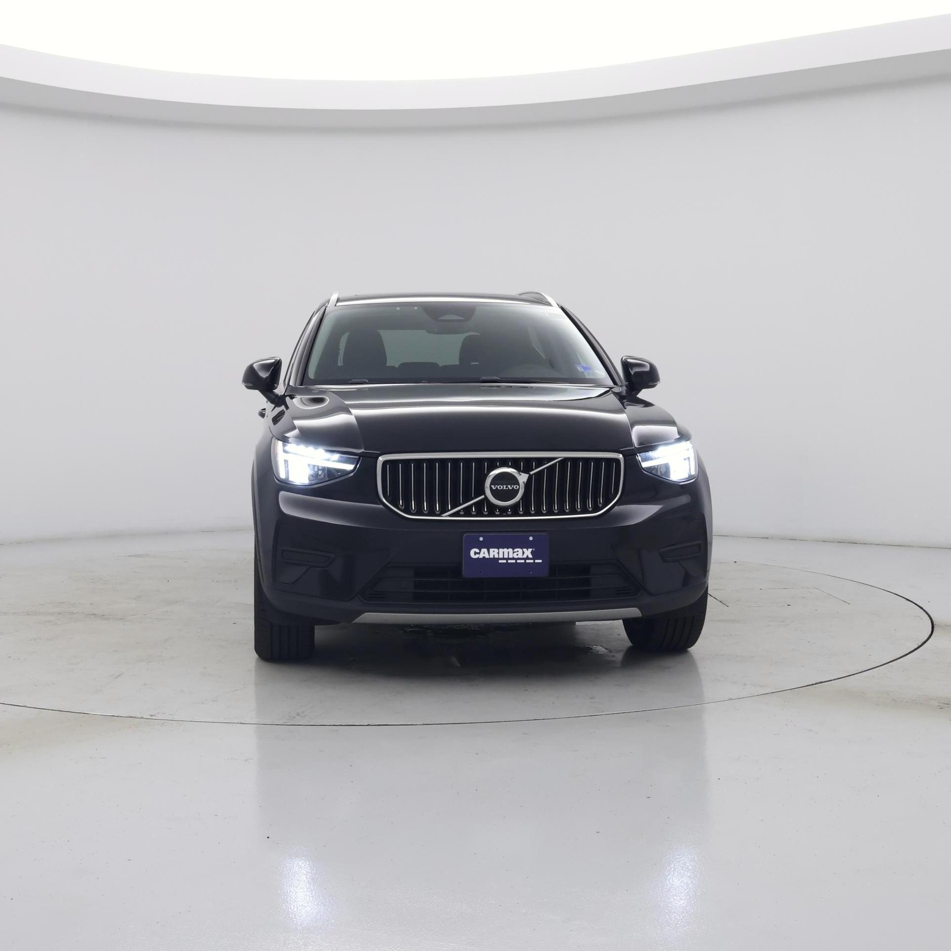 Thumbnail: 2025 Volvo XC40 - 5