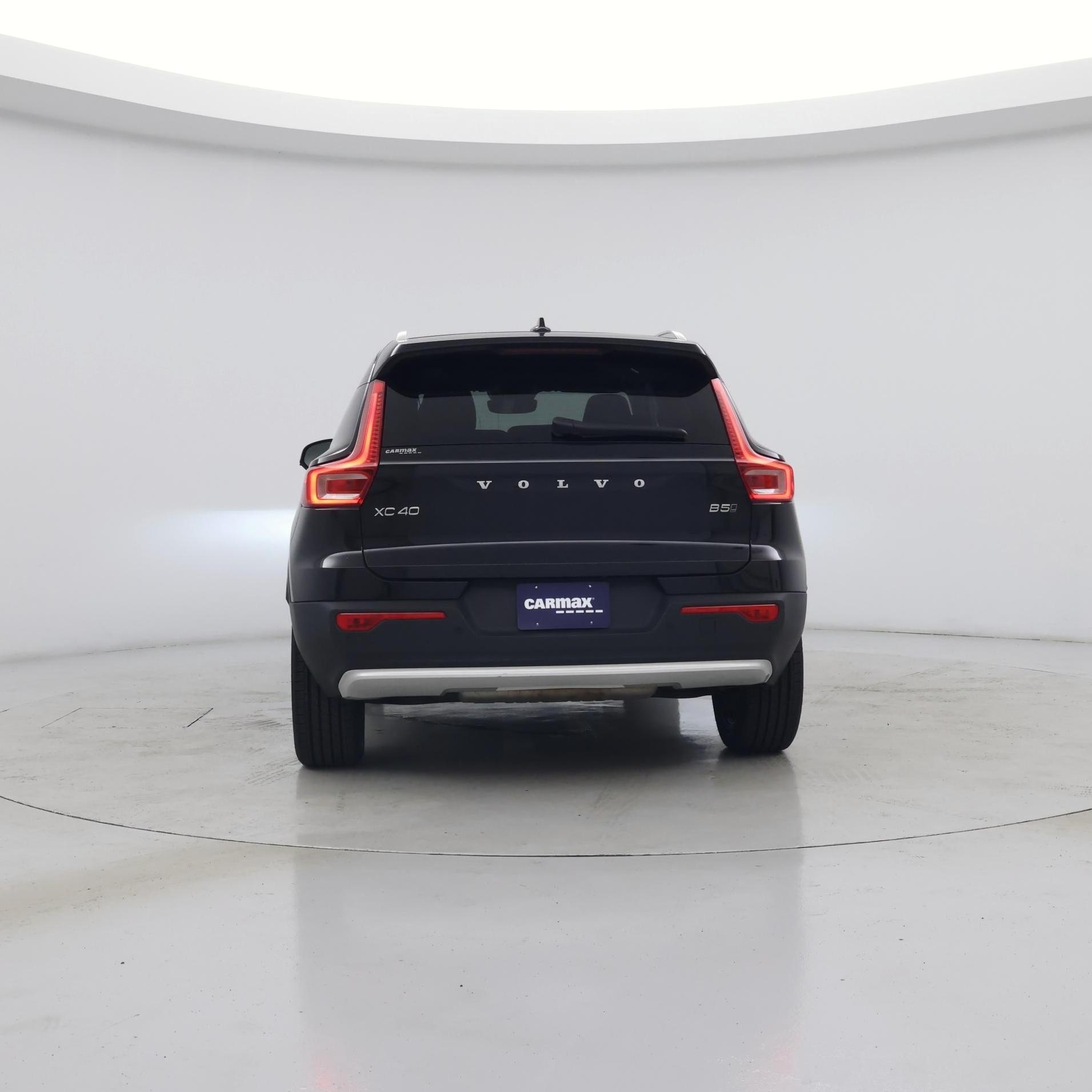 Thumbnail: 2025 Volvo XC40 - 6