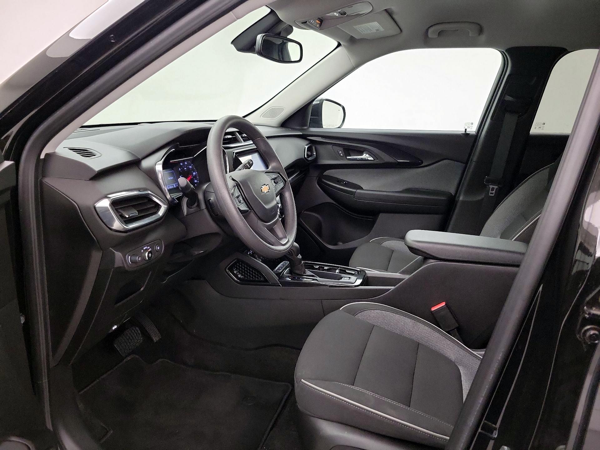 Thumbnail: 2022 Chevrolet TrailBlazer - 11