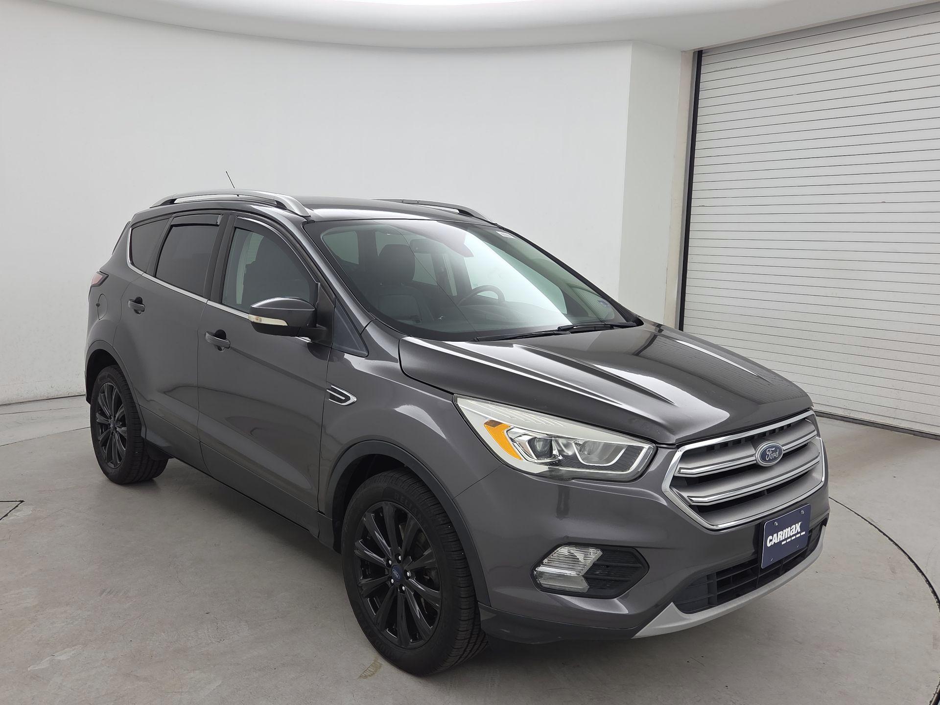 Thumbnail: 2017 Ford Escape - 1