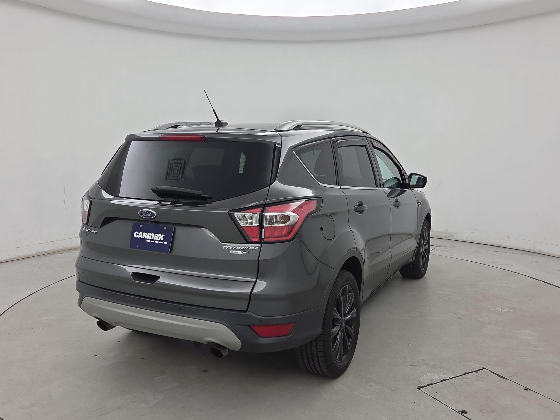 Thumbnail: 2017 Ford Escape - 5