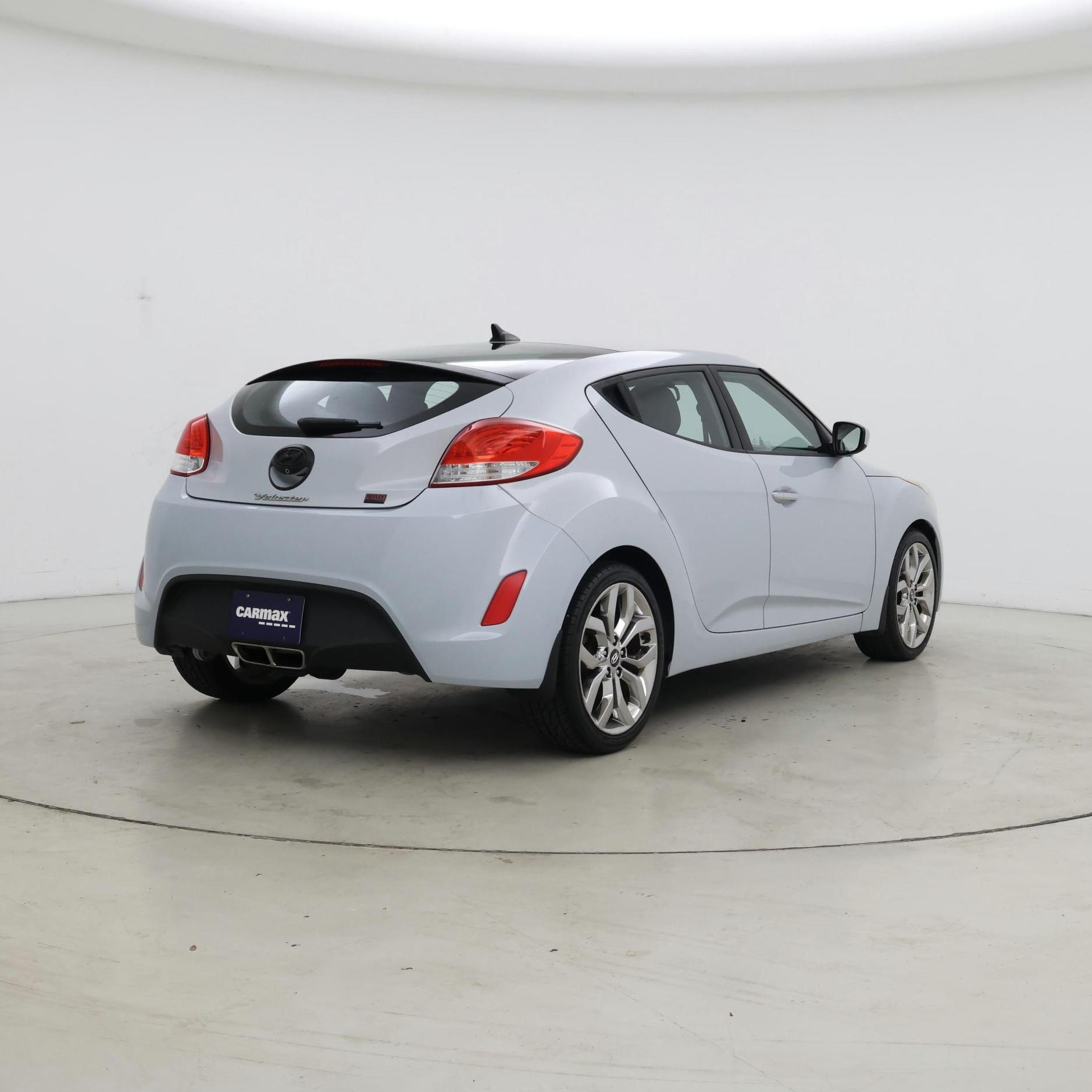 Thumbnail: 2015 Hyundai Veloster - 8