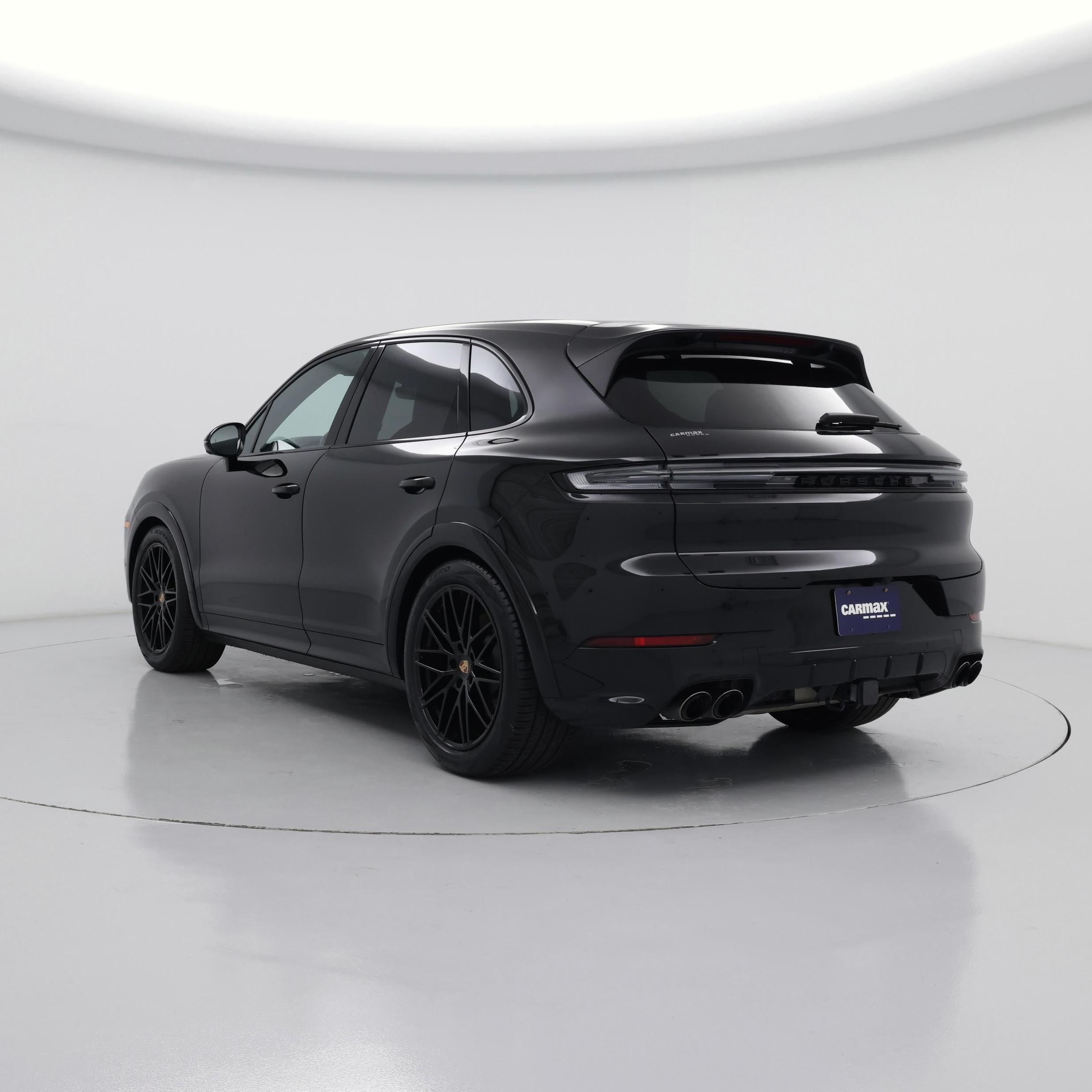 Thumbnail: 2025 Porsche Cayenne - 2