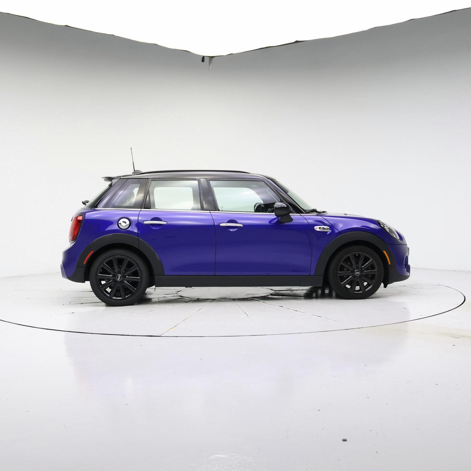 Thumbnail: 2019 MINI Cooper Hardtop - 3