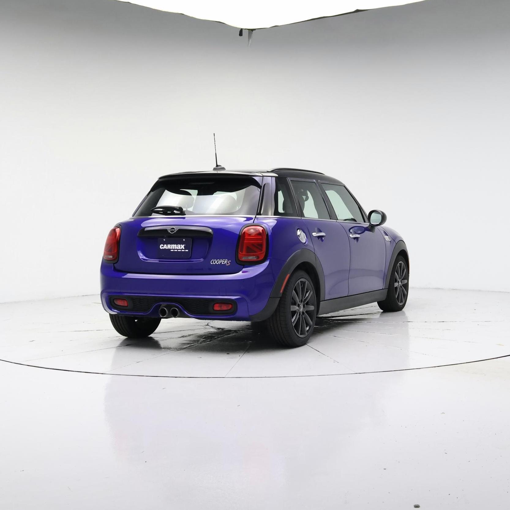 Thumbnail: 2019 MINI Cooper Hardtop - 4