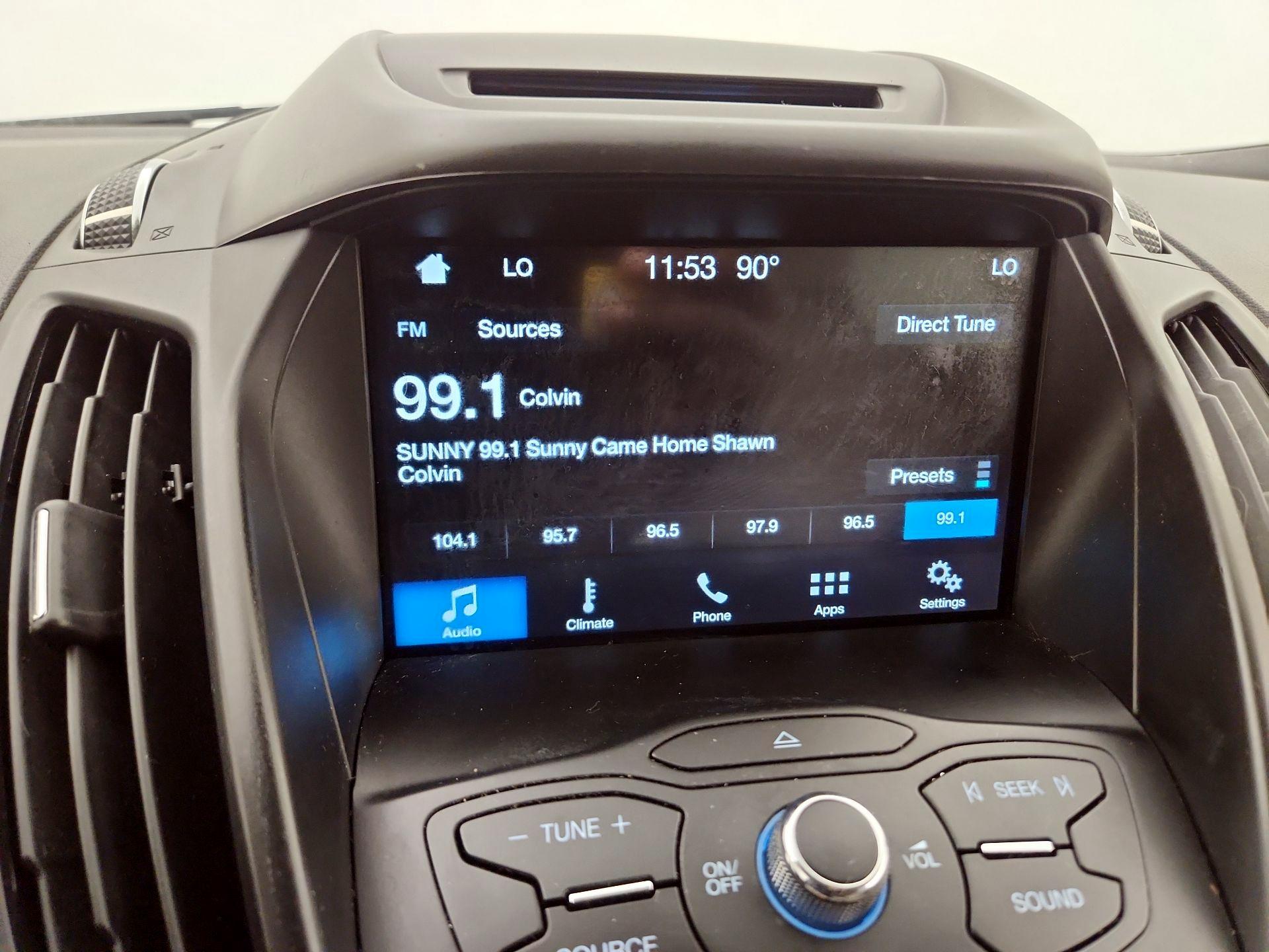 Thumbnail: 2016 Ford Escape - 14