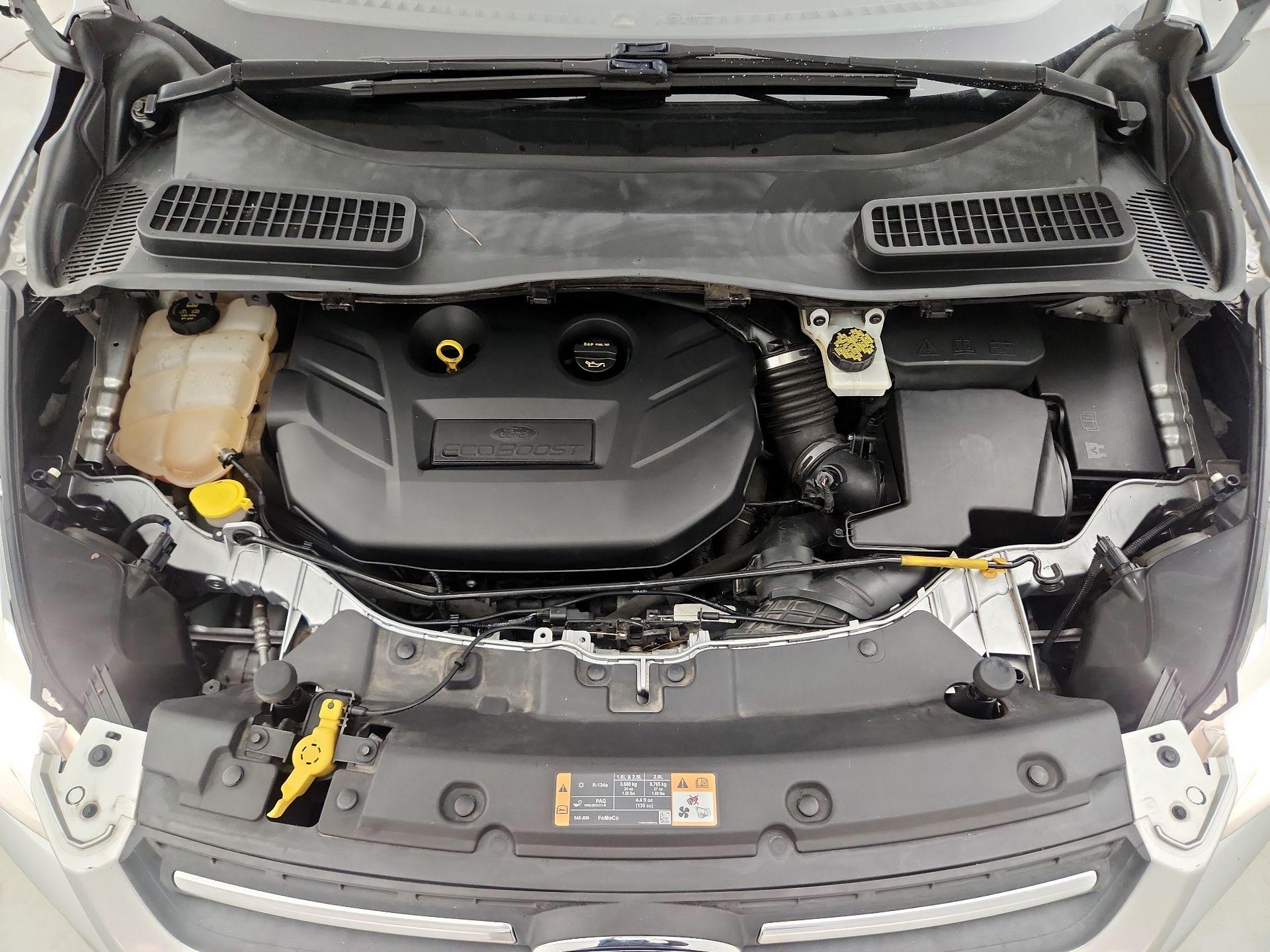 Thumbnail: 2016 Ford Escape - 20