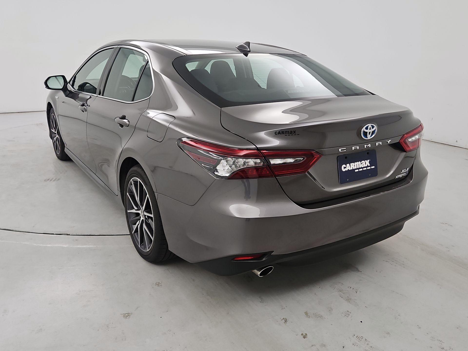 Thumbnail: 2021 Toyota Camry - 7