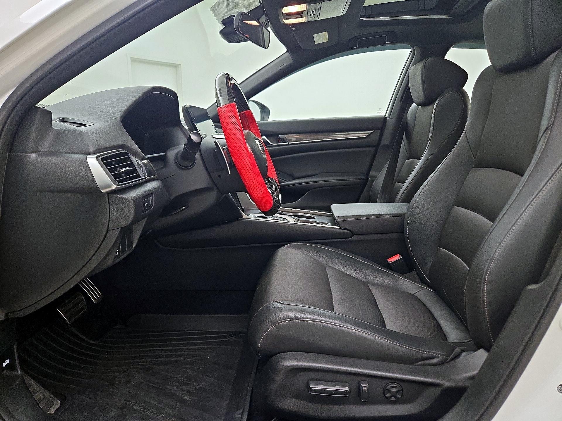 Thumbnail: 2019 Honda Accord - 11