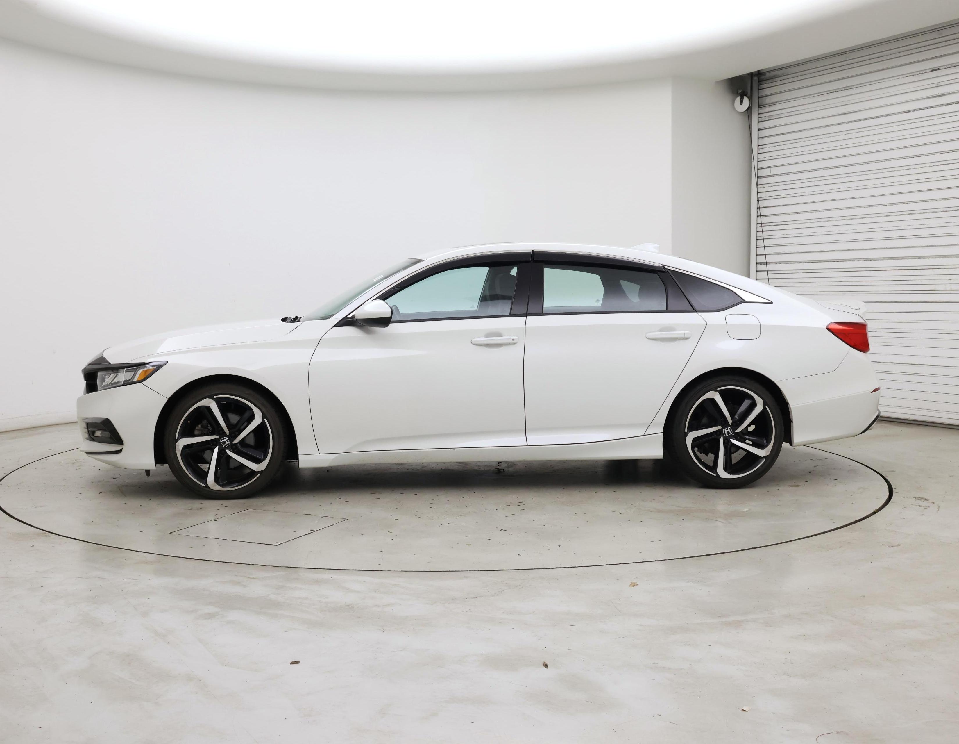 Thumbnail: 2019 Honda Accord - 3