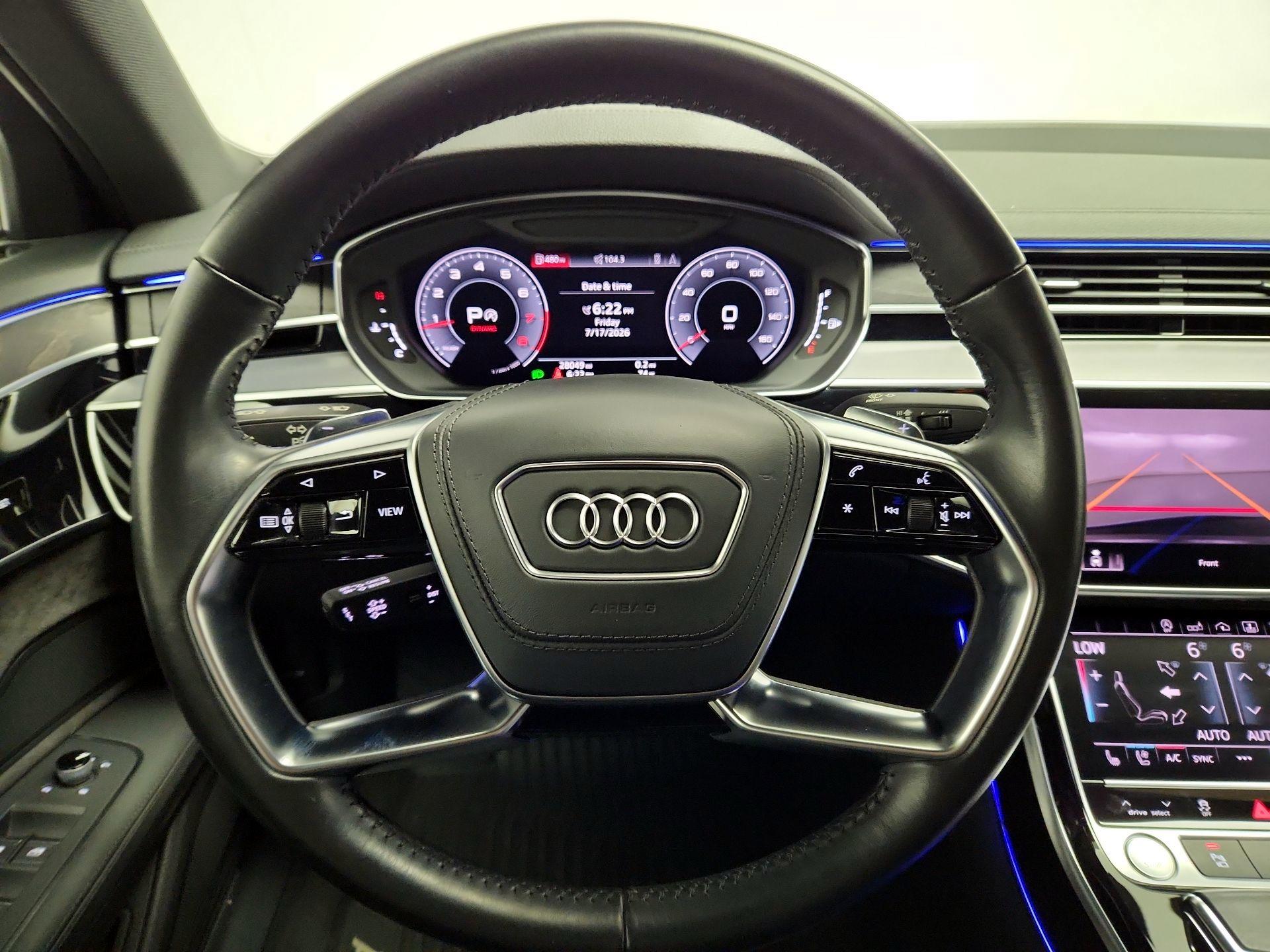 Thumbnail: 2020 Audi A8 - 10