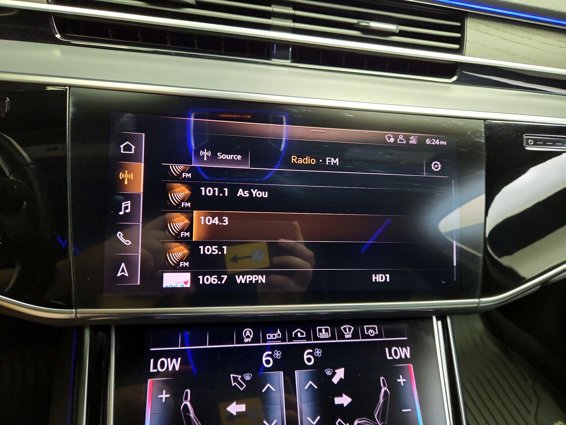 Thumbnail: 2020 Audi A8 - 16