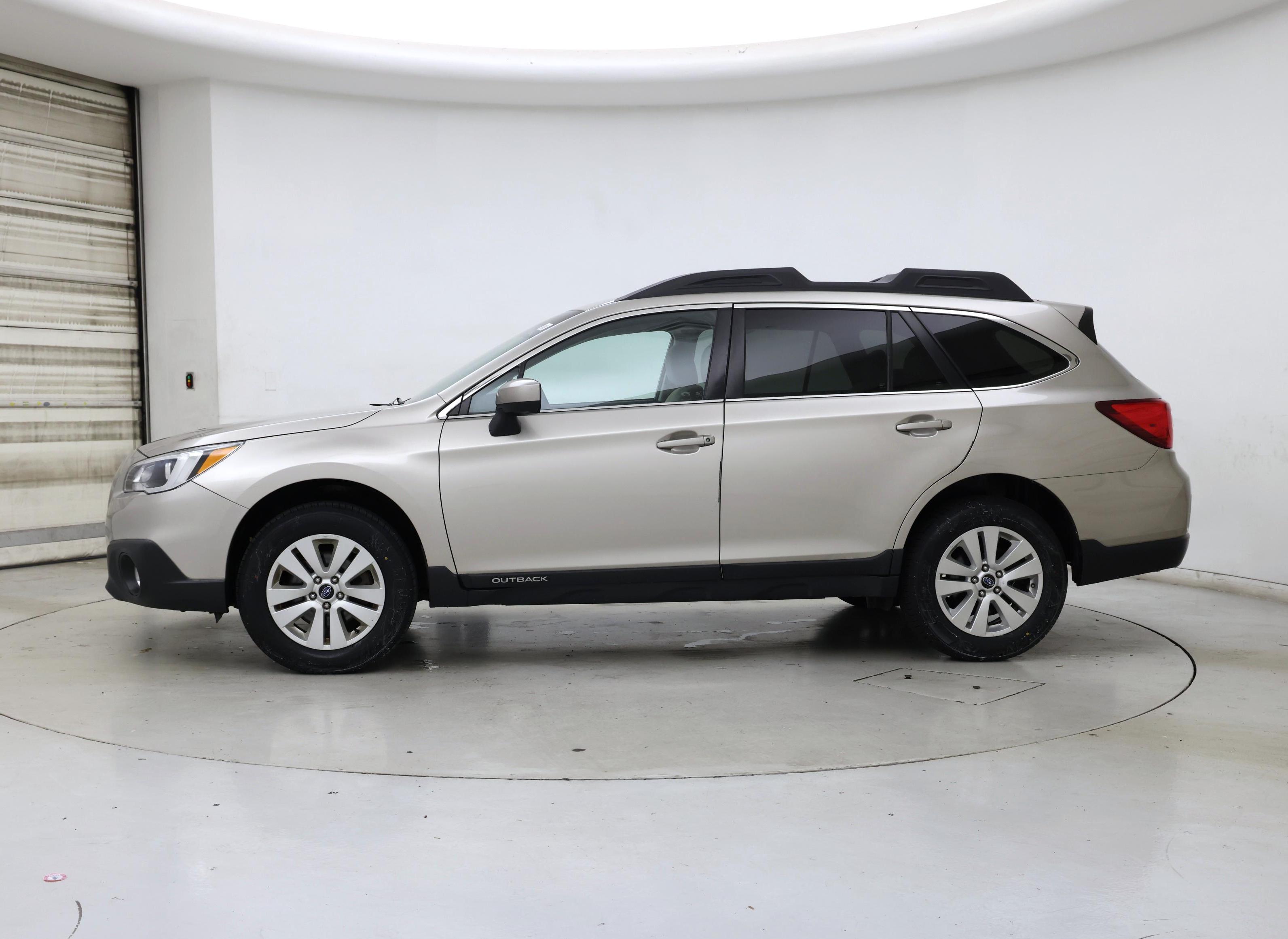 Thumbnail: 2017 Subaru Outback - 3