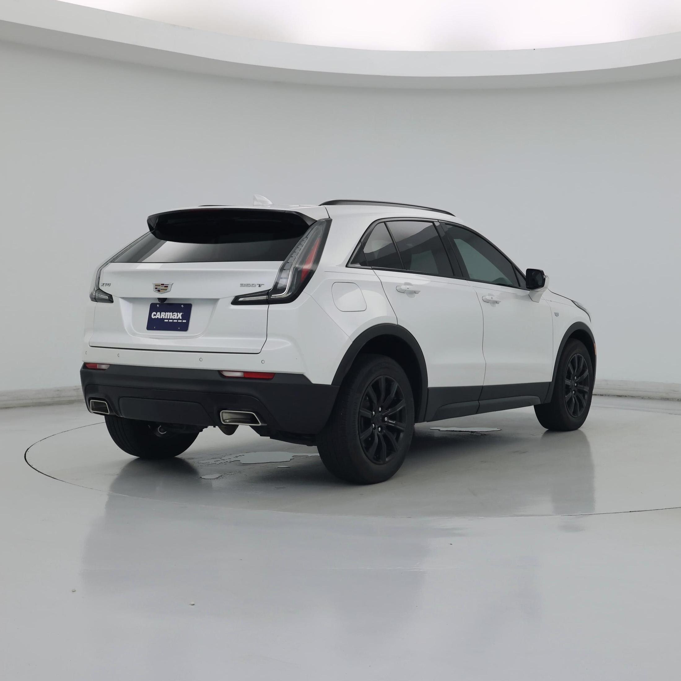 Thumbnail: 2023 Cadillac XT4 - 8