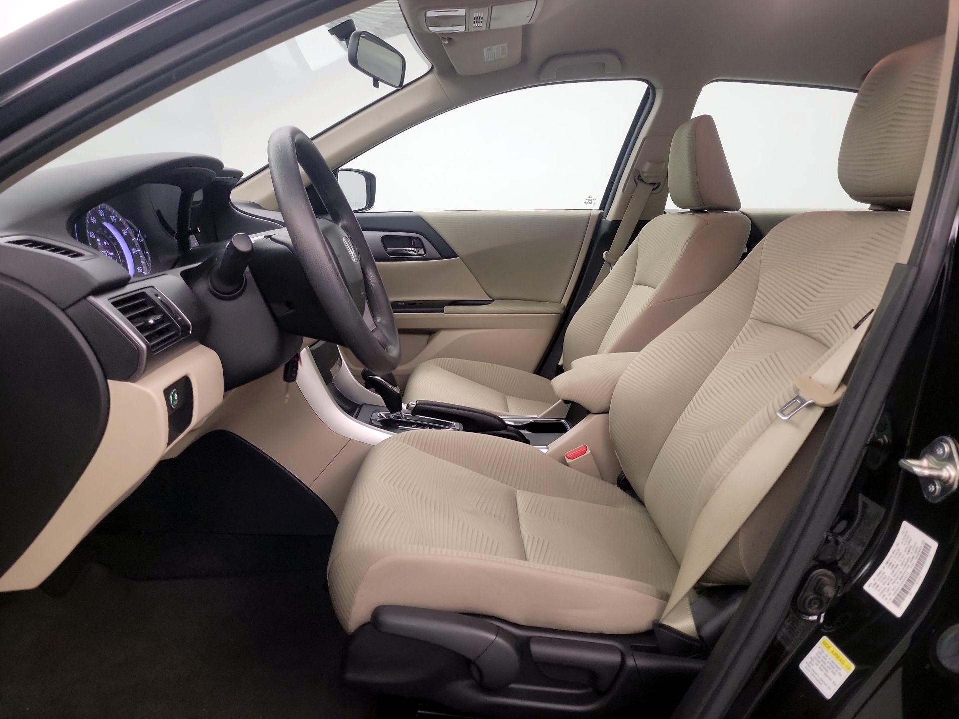 Thumbnail: 2015 Honda Accord - 11