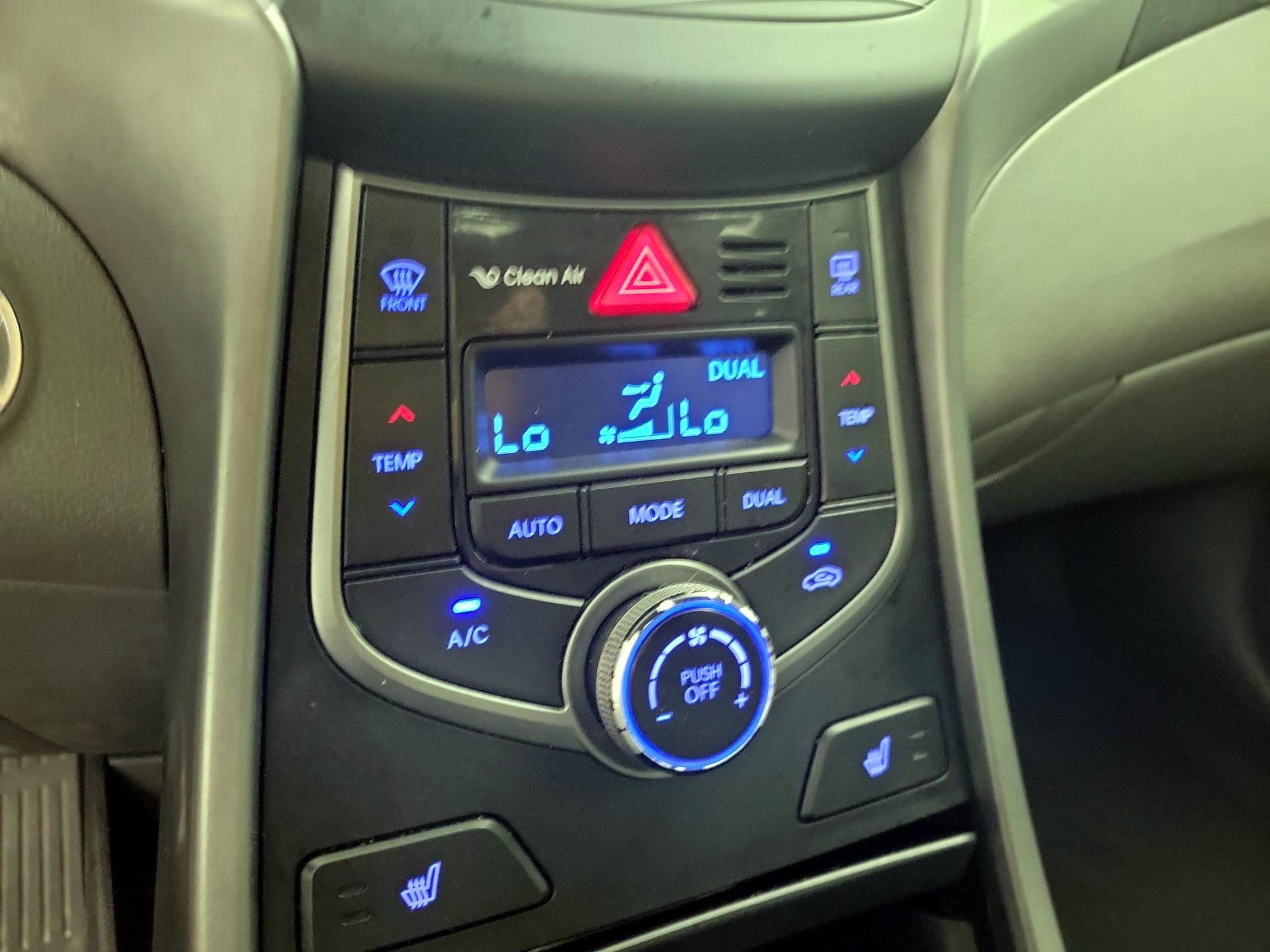 Thumbnail: 2016 Hyundai Elantra - 16