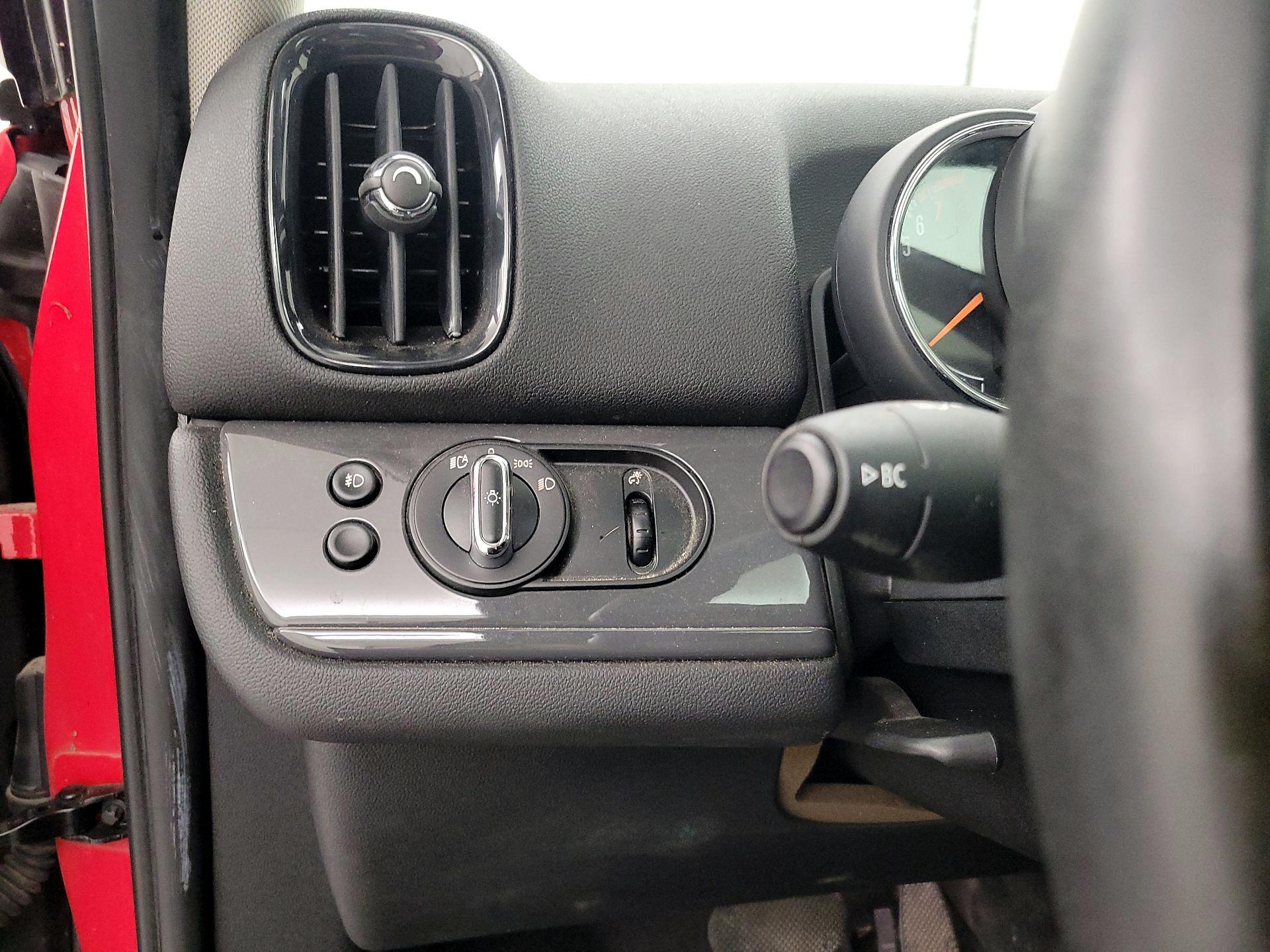 Thumbnail: 2019 MINI Cooper Countryman - 13