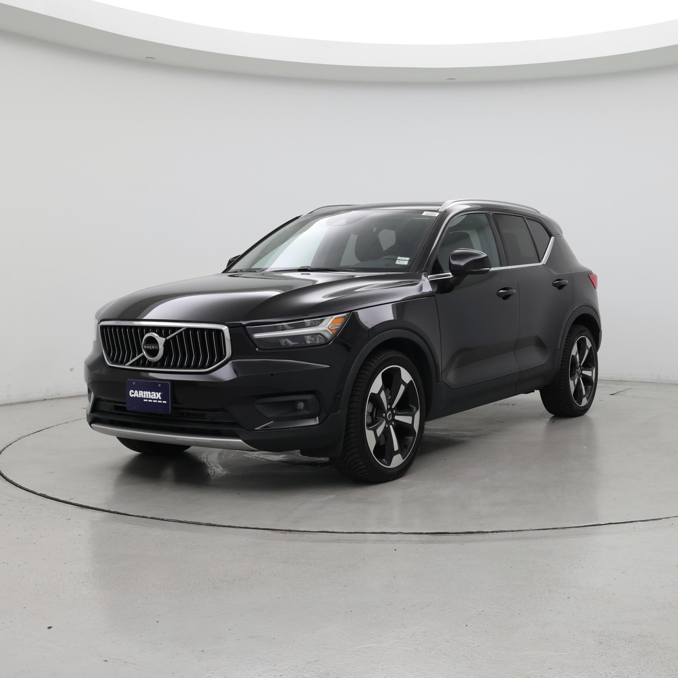 Thumbnail: 2019 Volvo XC40 - 4