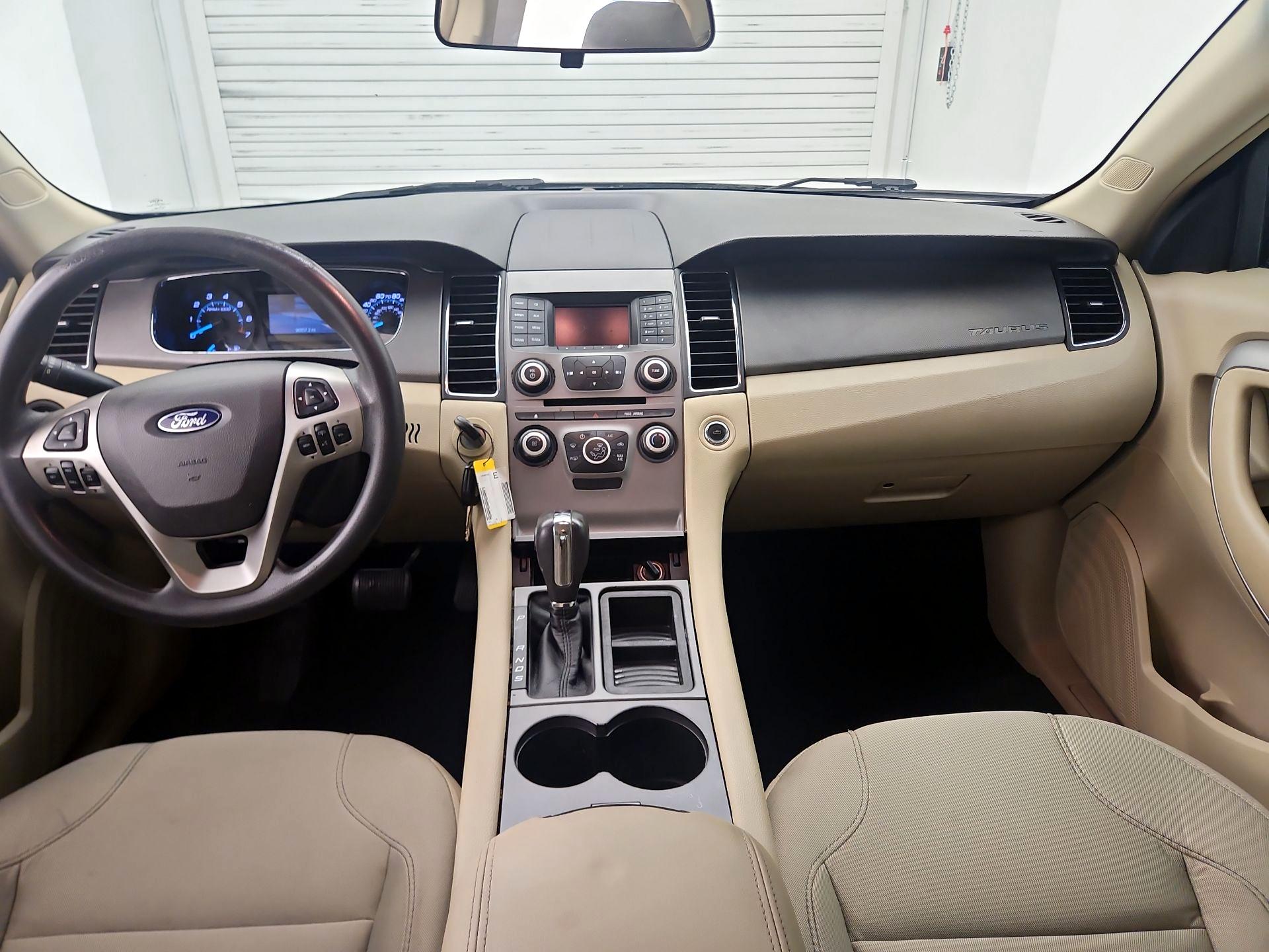 Thumbnail: 2018 Ford Taurus - 9
