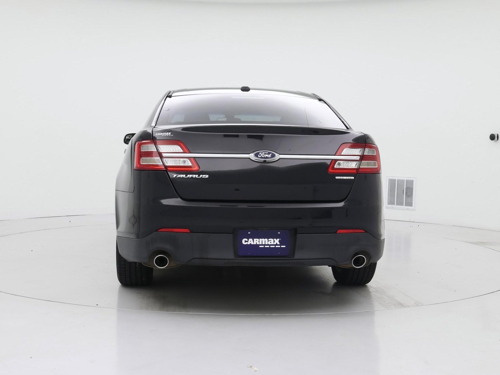 2018 Ford Taurus SE - Photo 7