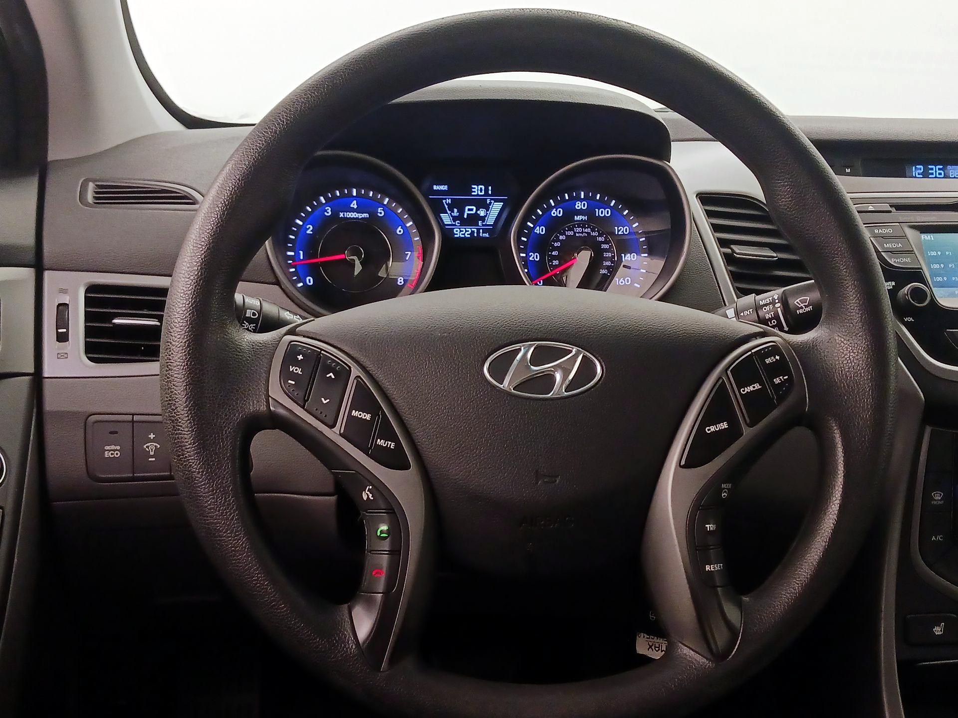 Thumbnail: 2014 Hyundai Elantra - 10