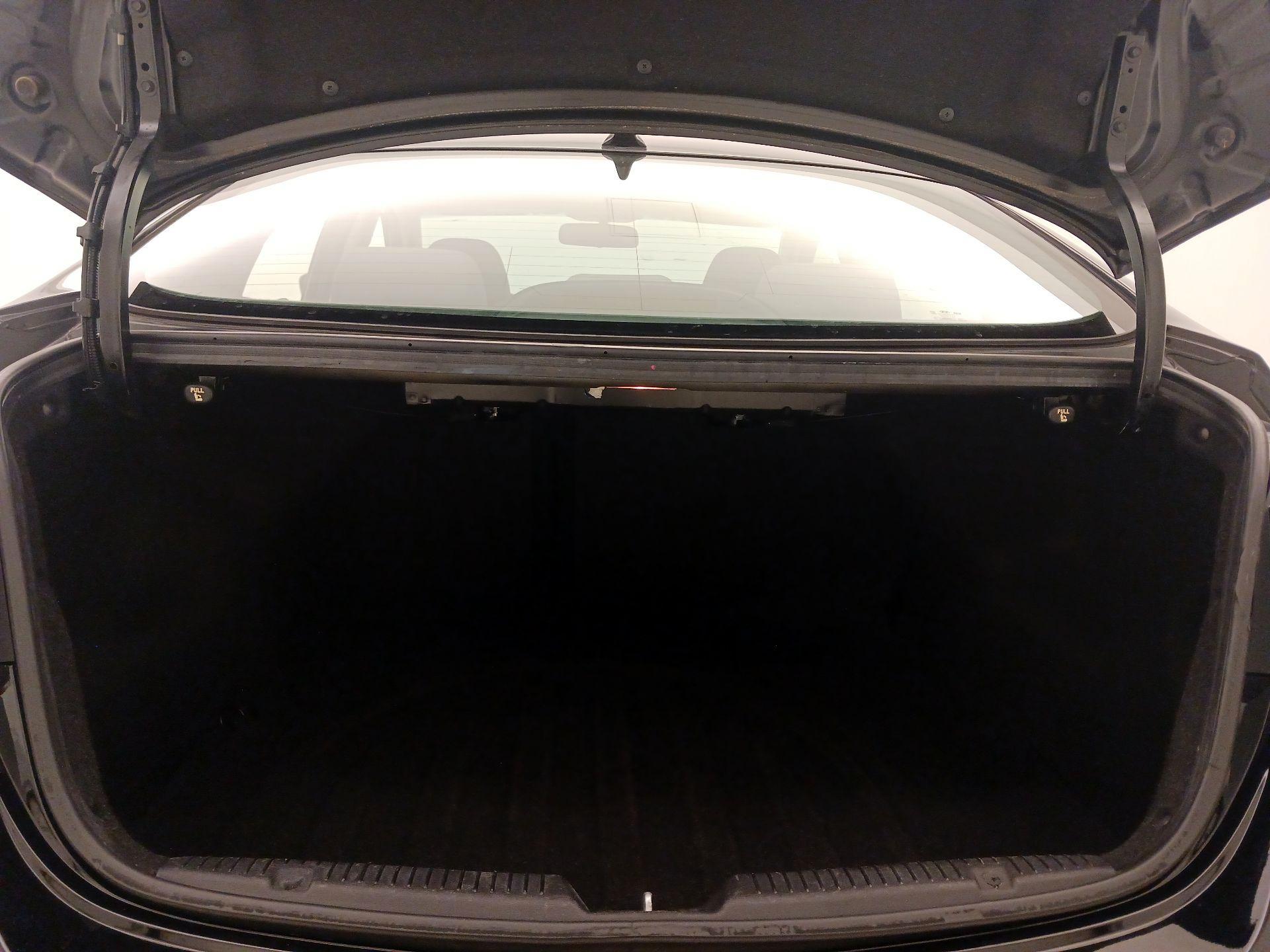 Thumbnail: 2014 Hyundai Elantra - 20