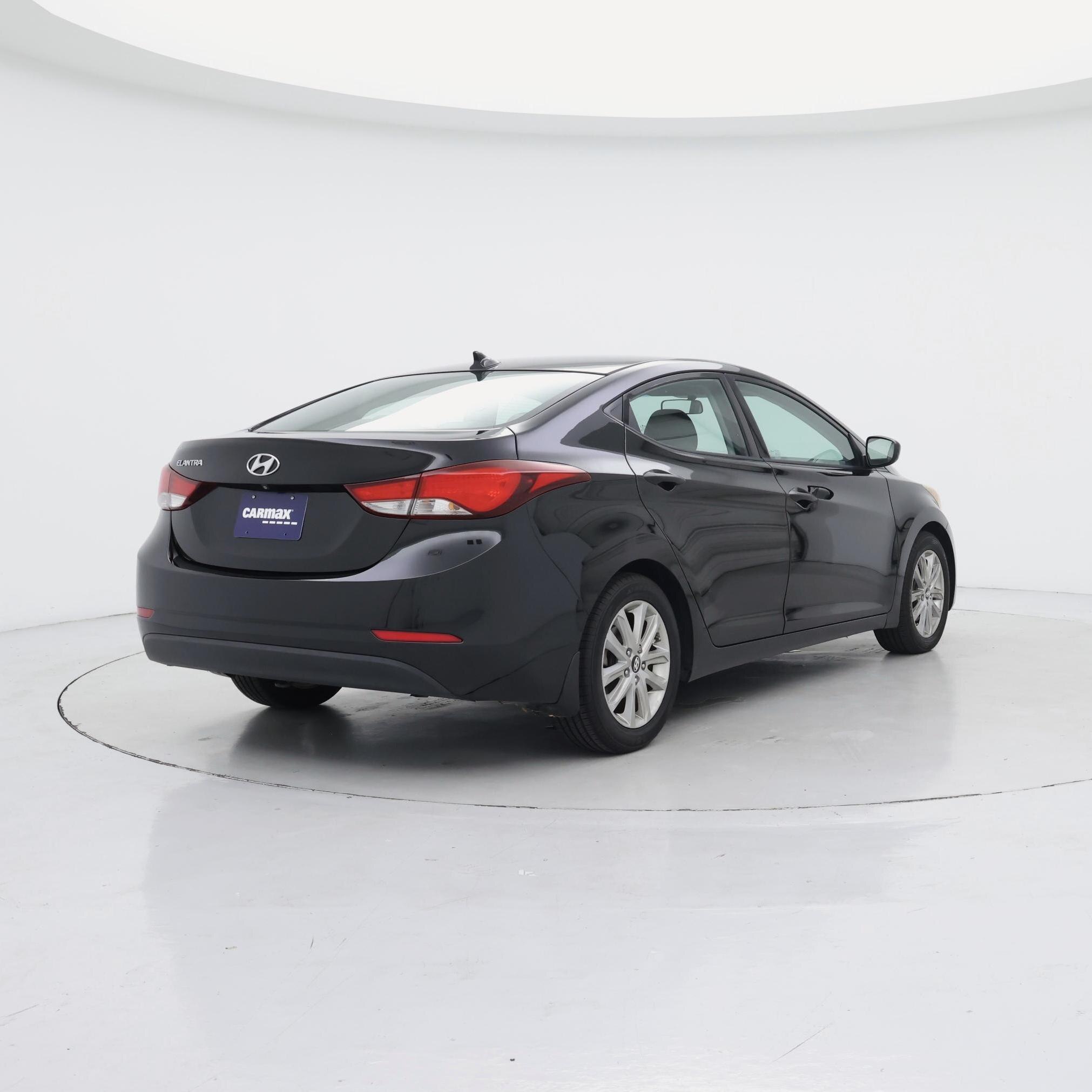 Thumbnail: 2014 Hyundai Elantra - 8