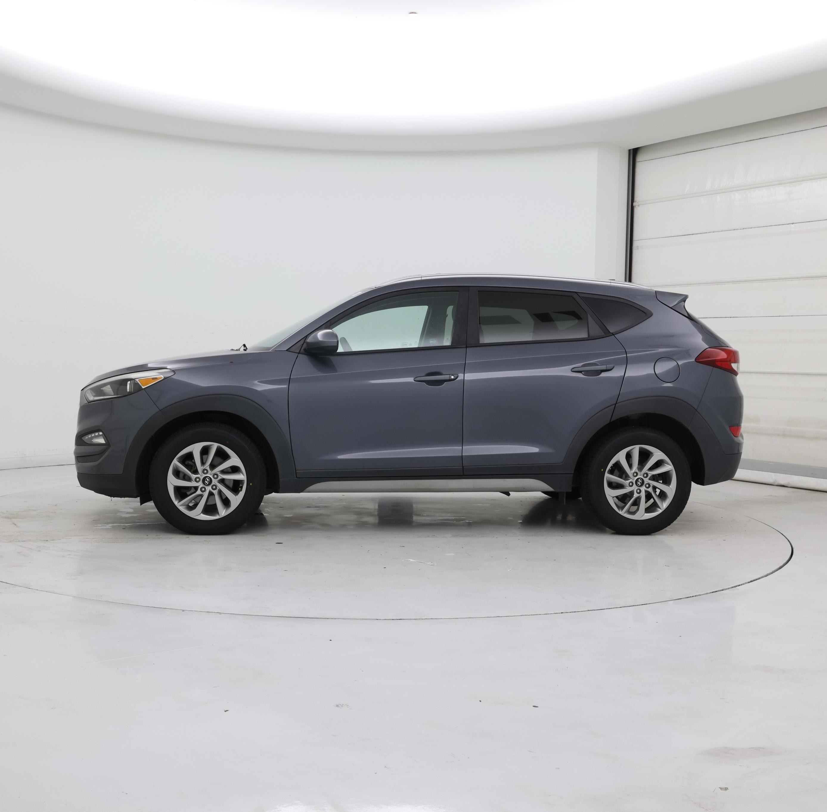 Thumbnail: 2018 Hyundai Tucson - 3