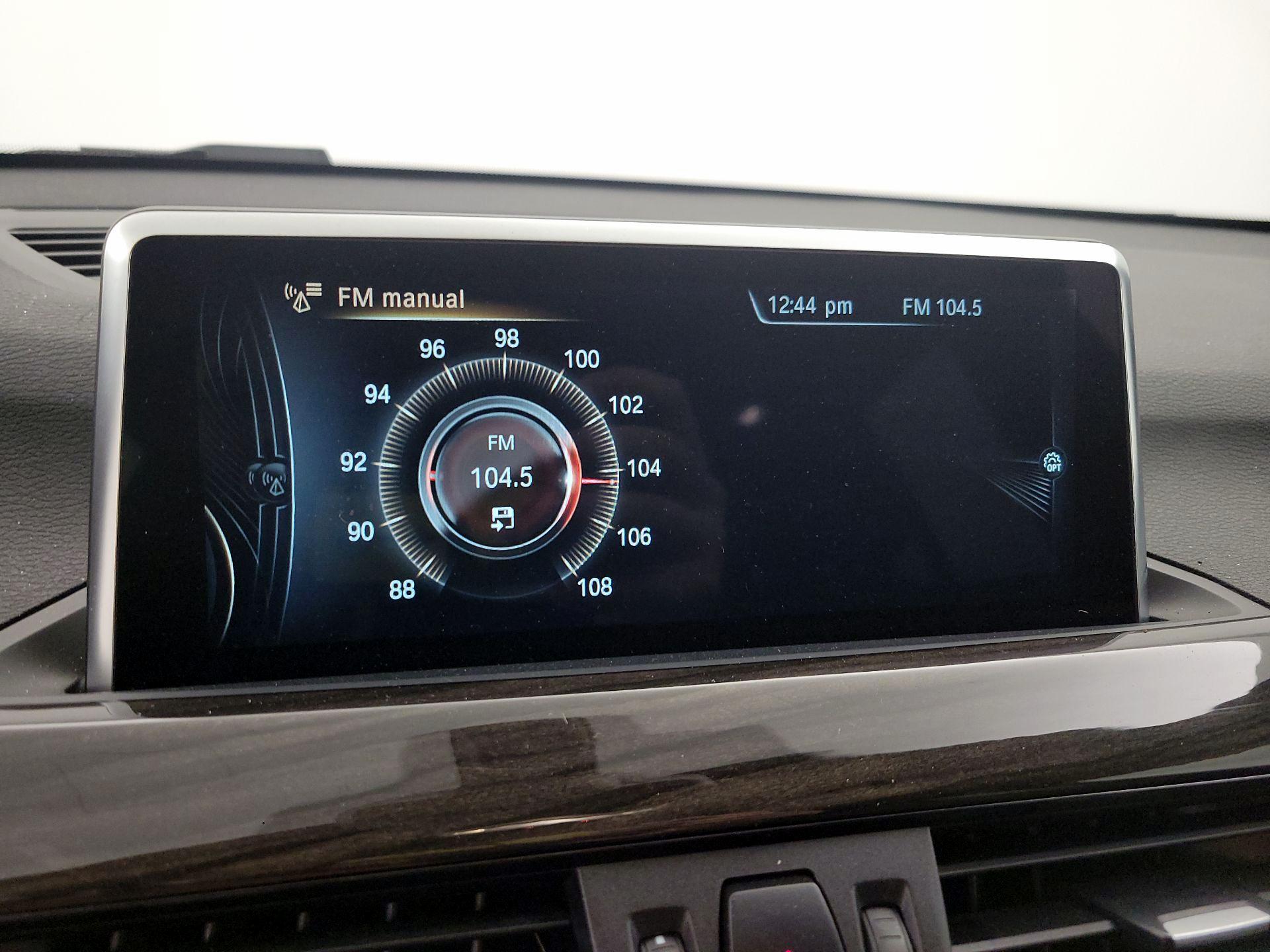 Thumbnail: 2017 BMW X1 - 16