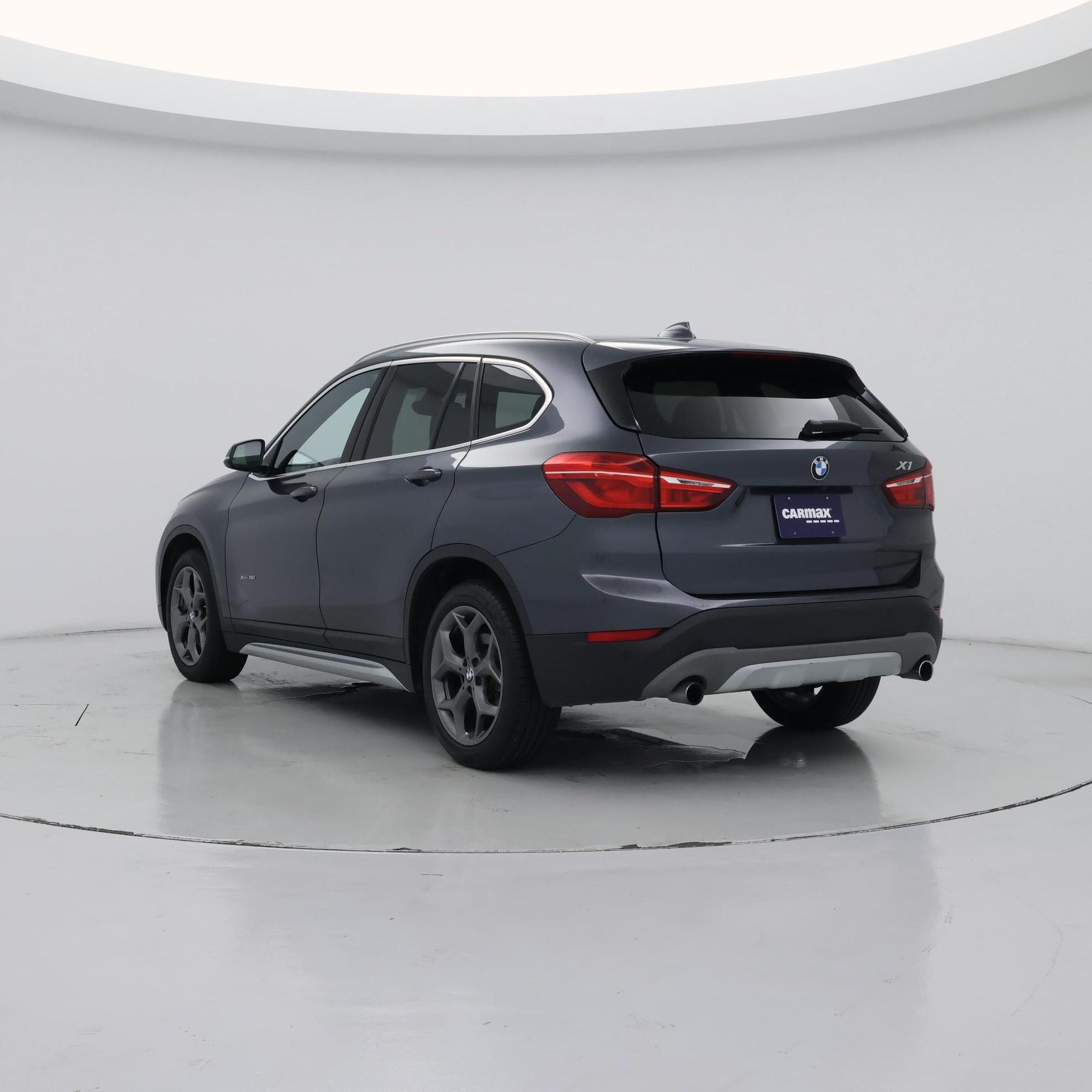 Thumbnail: 2017 BMW X1 - 2