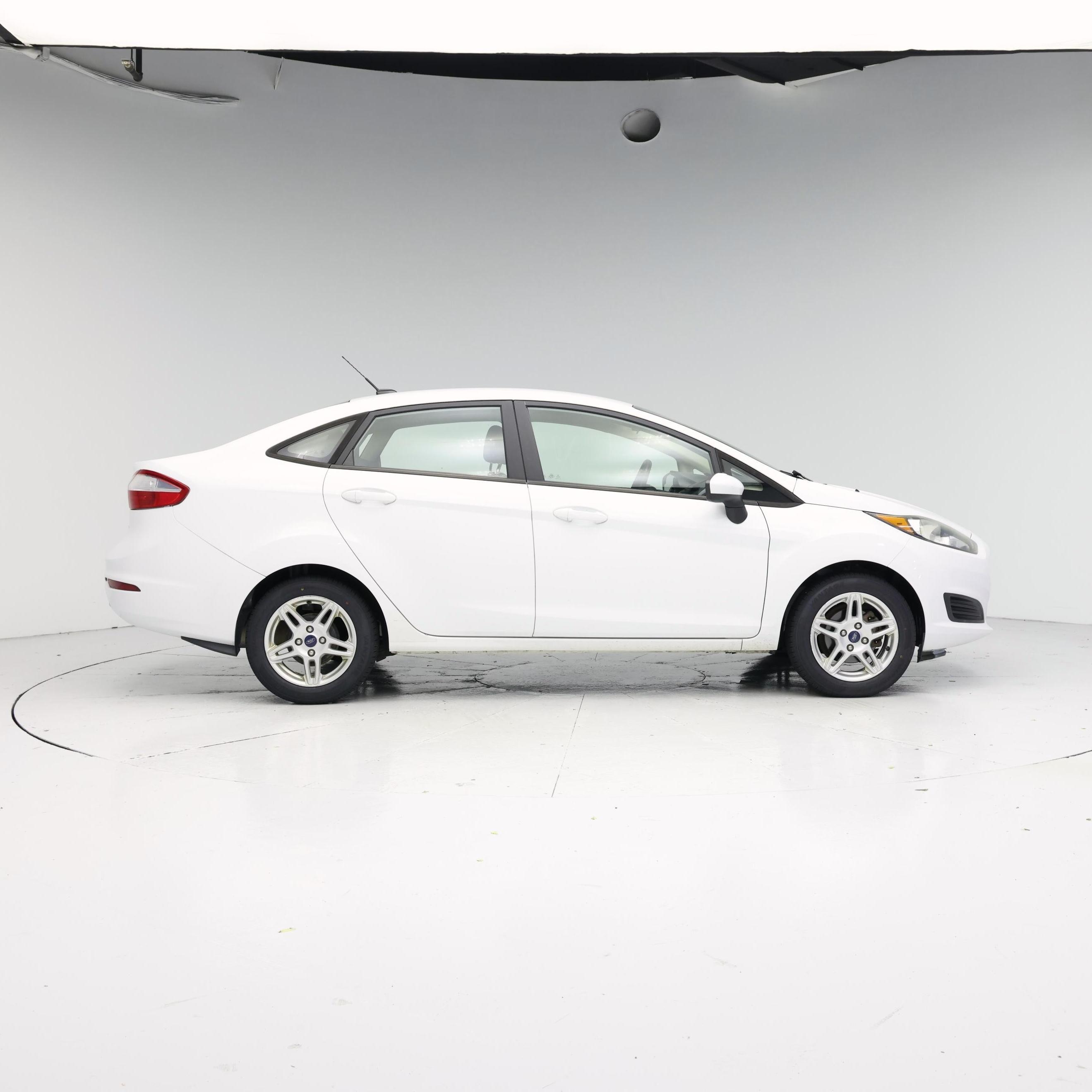 Thumbnail: 2017 Ford Fiesta - 7