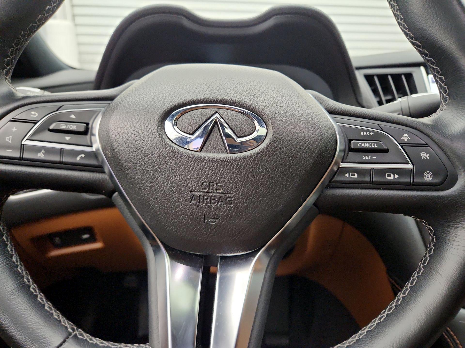 Thumbnail: 2024 INFINITI Q50 - 10
