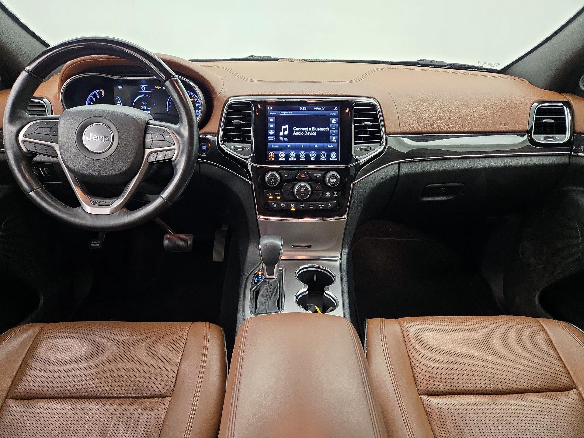 Thumbnail: 2020 Jeep Grand Cherokee - 9