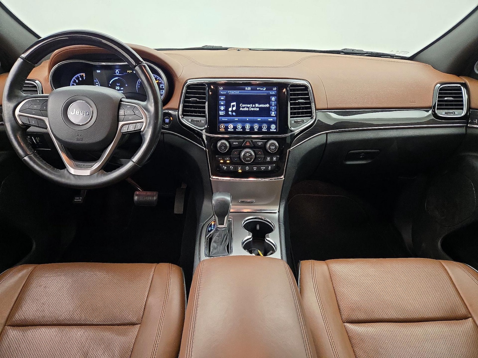 2020 Jeep Grand Cherokee Overland - Photo 10