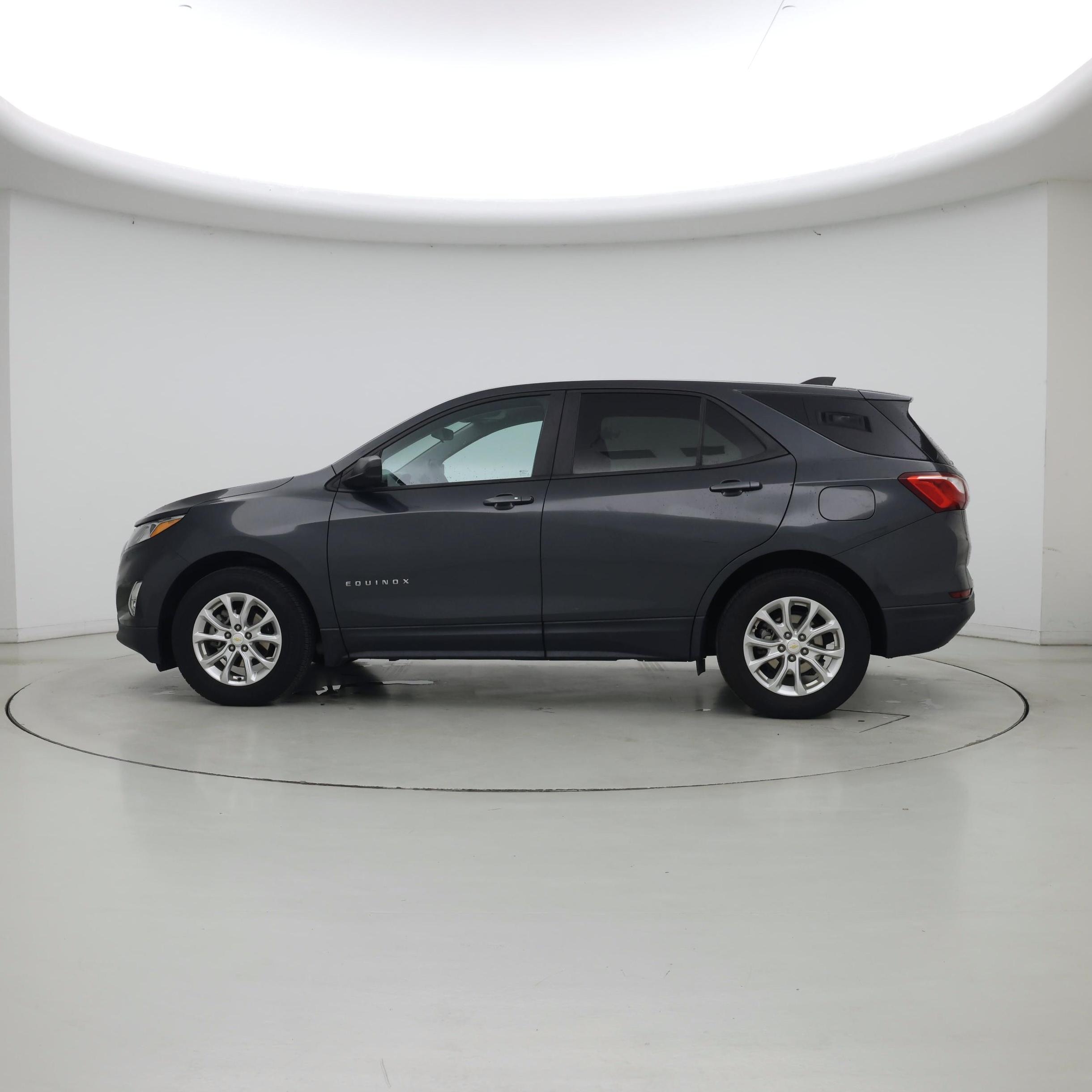 Thumbnail: 2020 Chevrolet Equinox - 3
