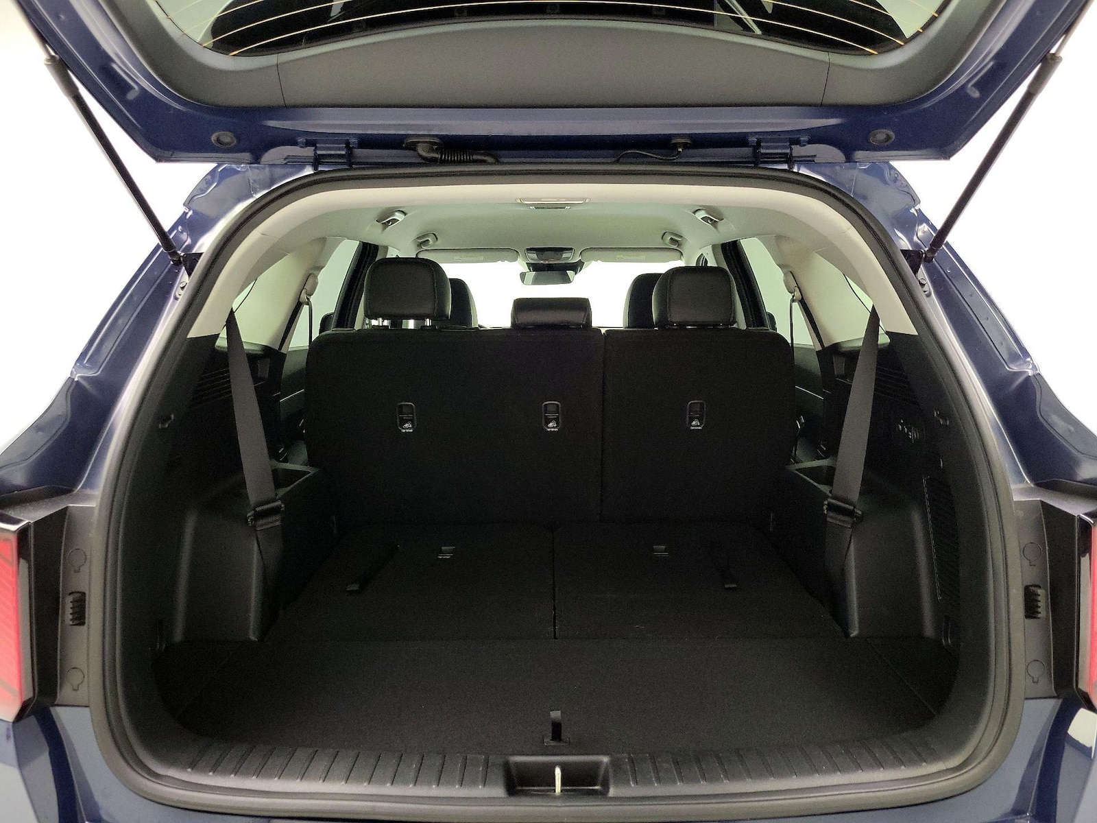 2025 Kia Sorento S - Photo 24
